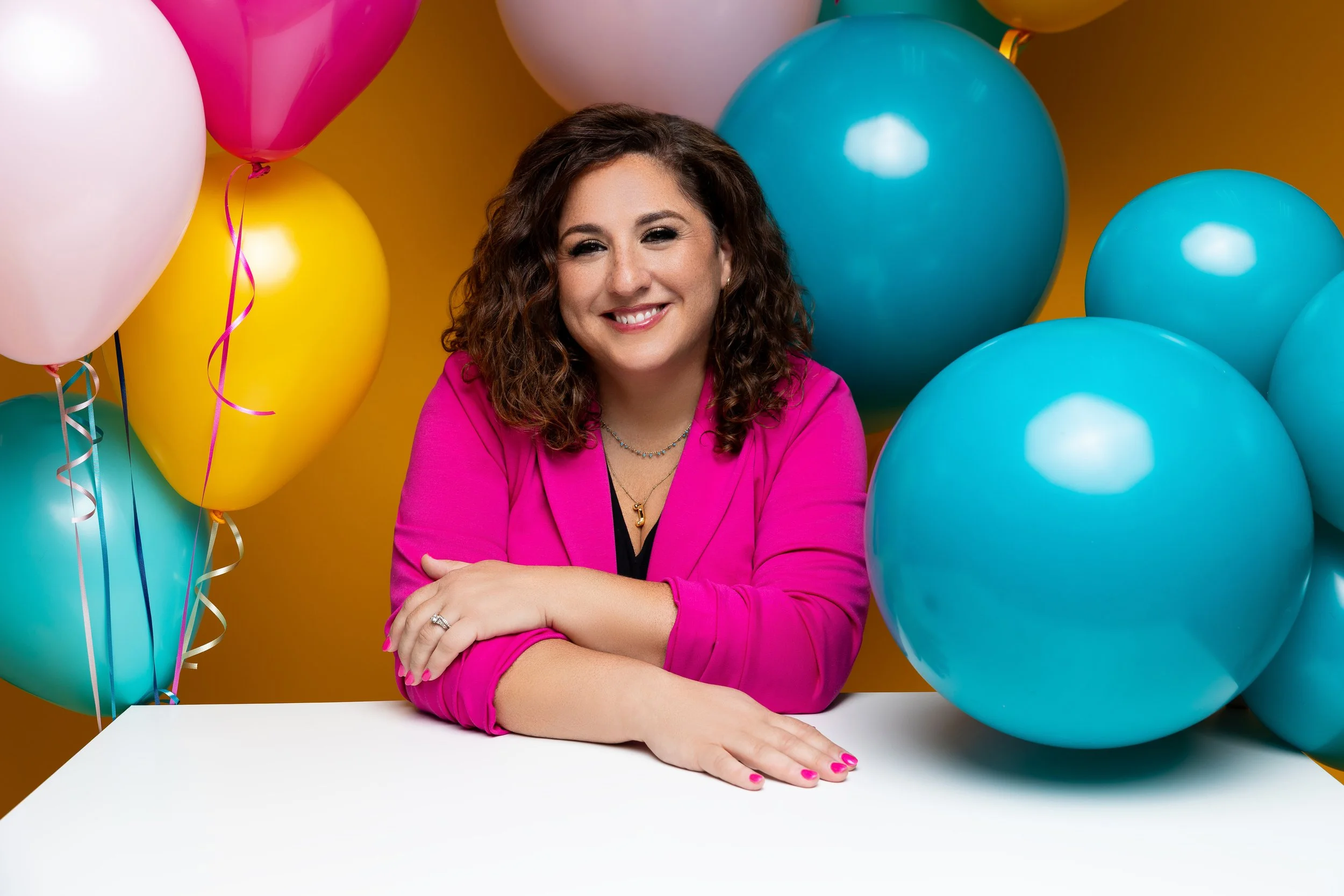 balloon decor branding photoshoot