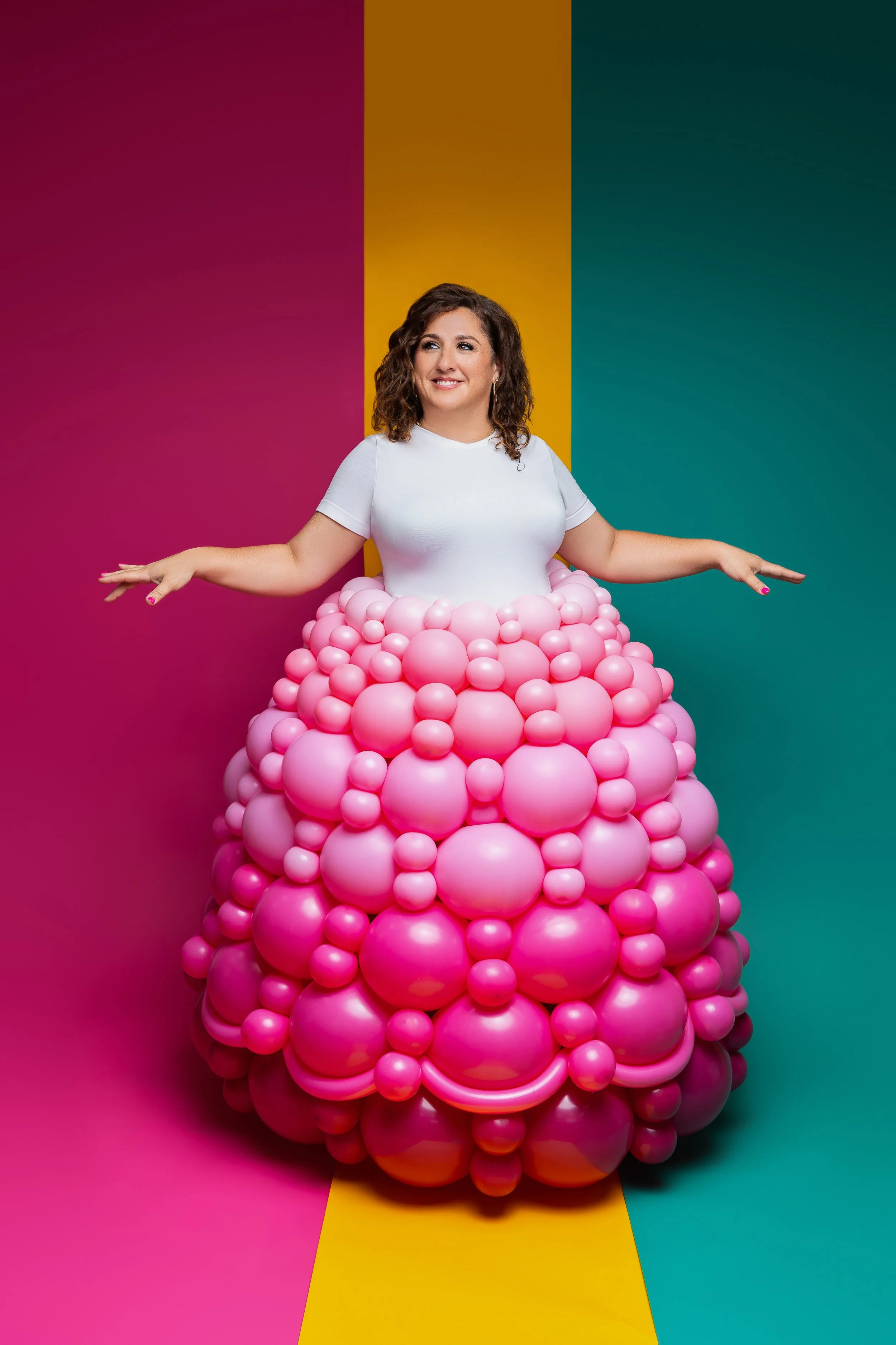 balloon decor branding photoshoot