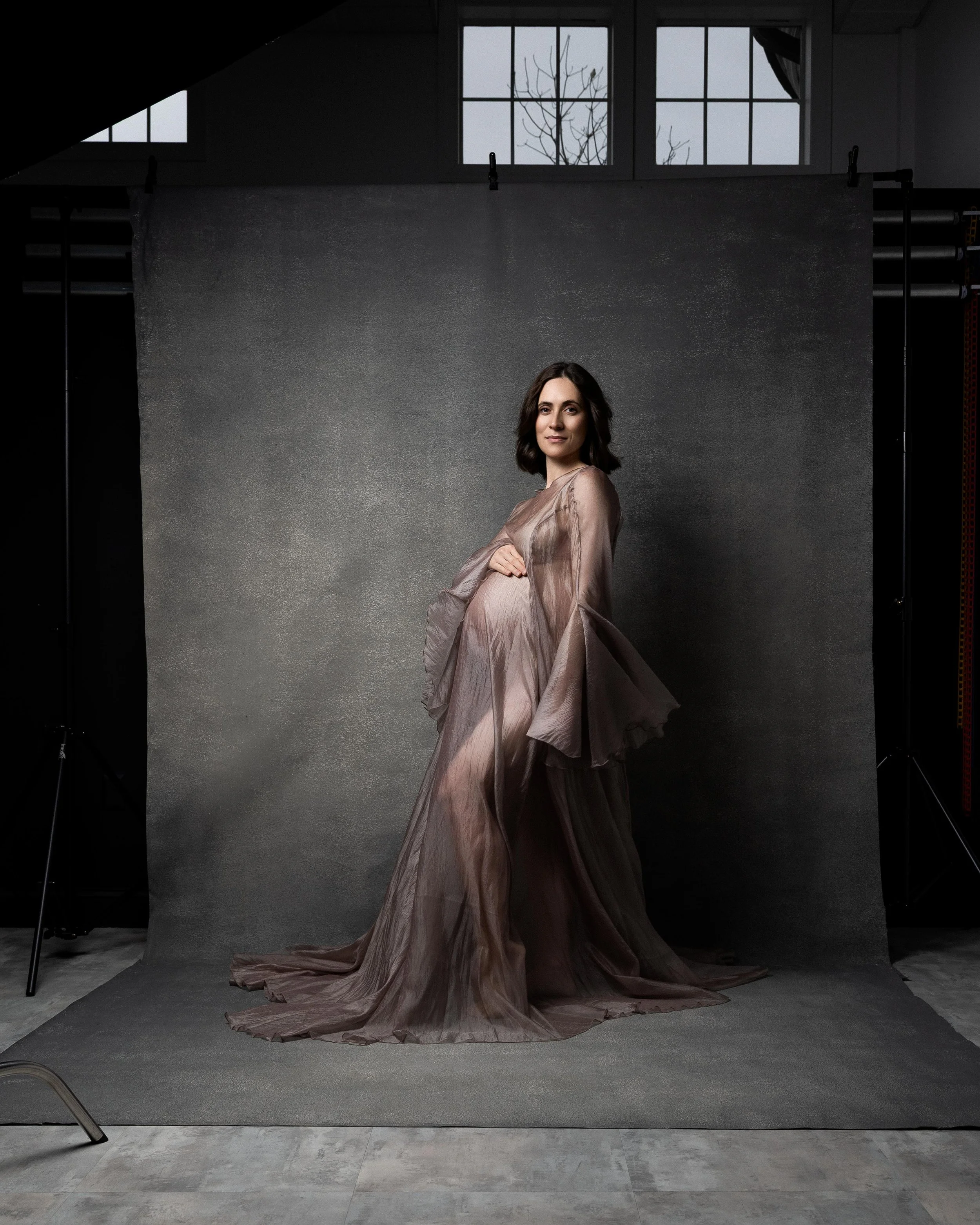 Editorial Maternity Photography: Turning Your Pregnancy Into a Work of Art