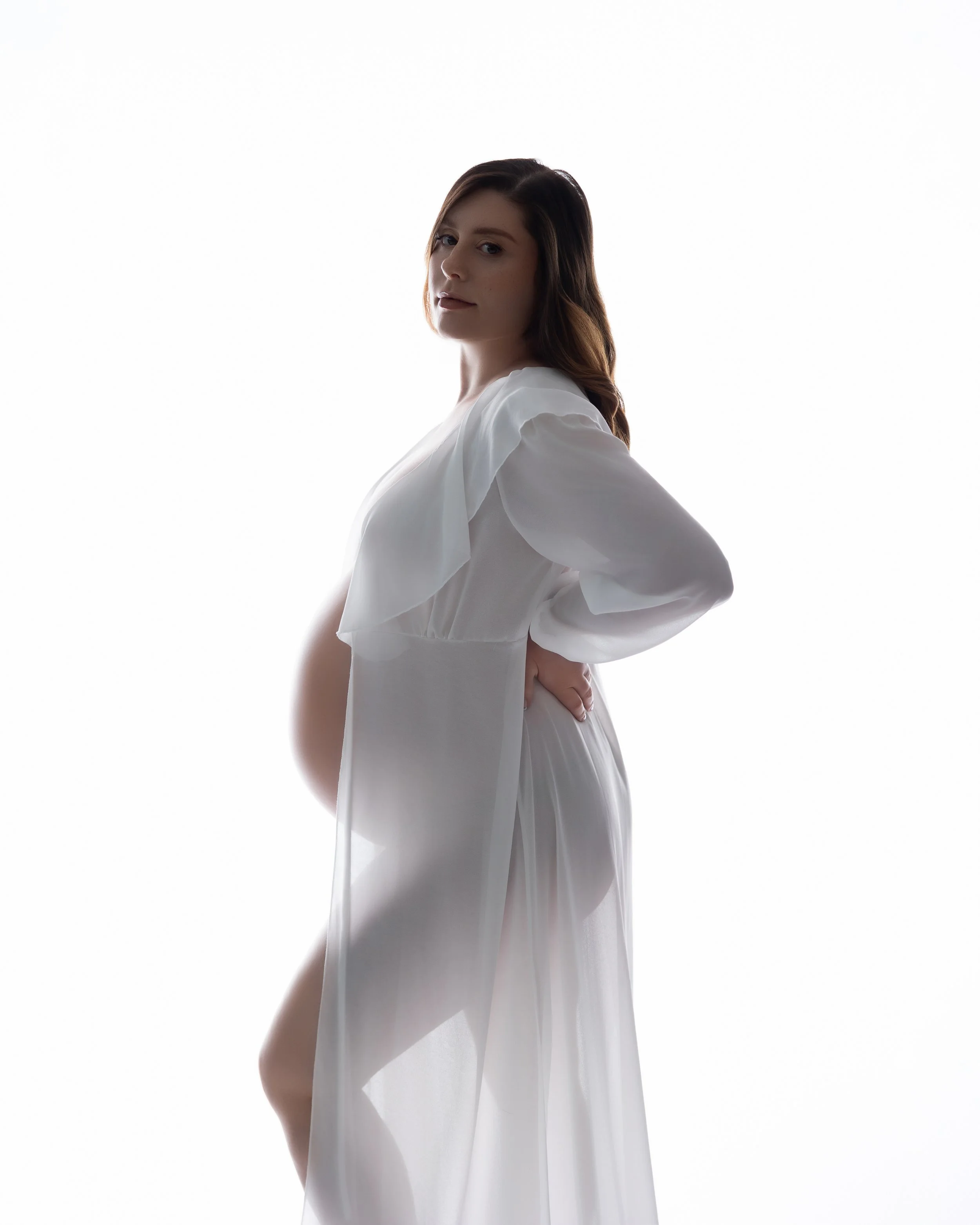 modern editorial maternity photoshoot