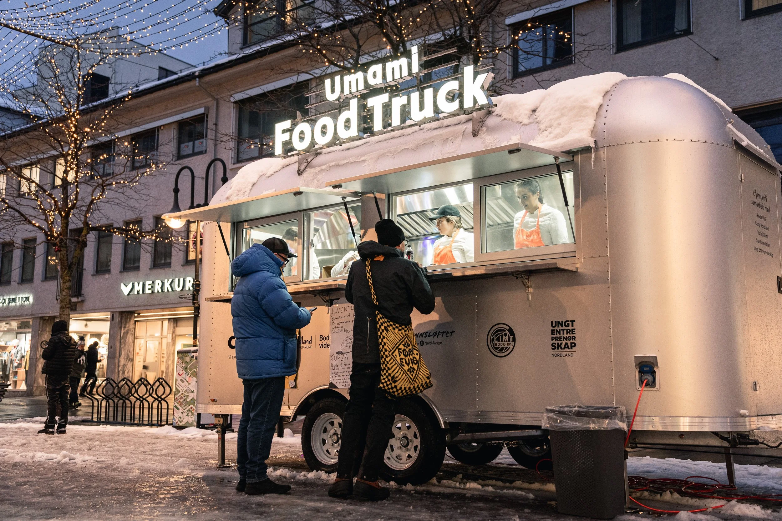 Åpning-Umami-food-truck-juve-37.jpg