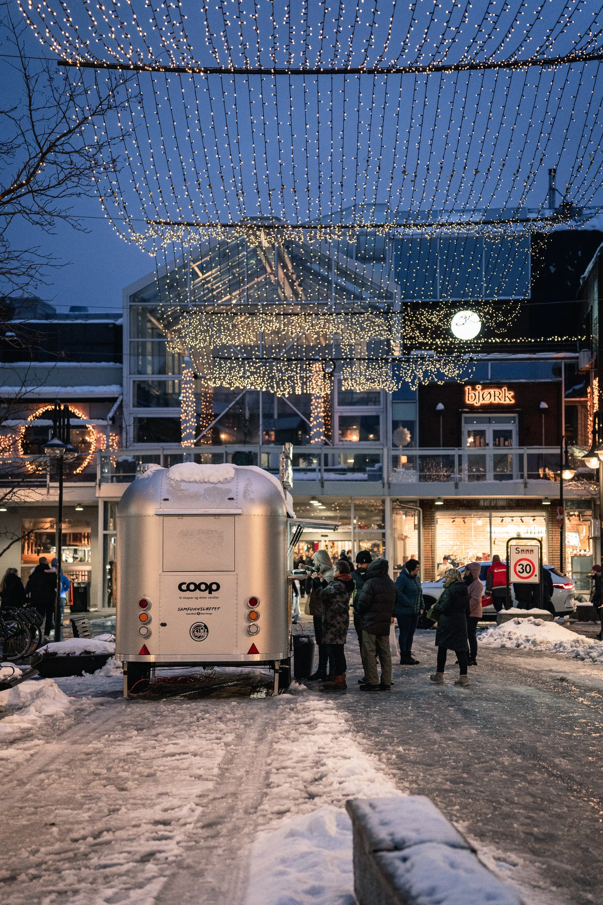 Åpning-Umami-food-truck-juve-55.jpg