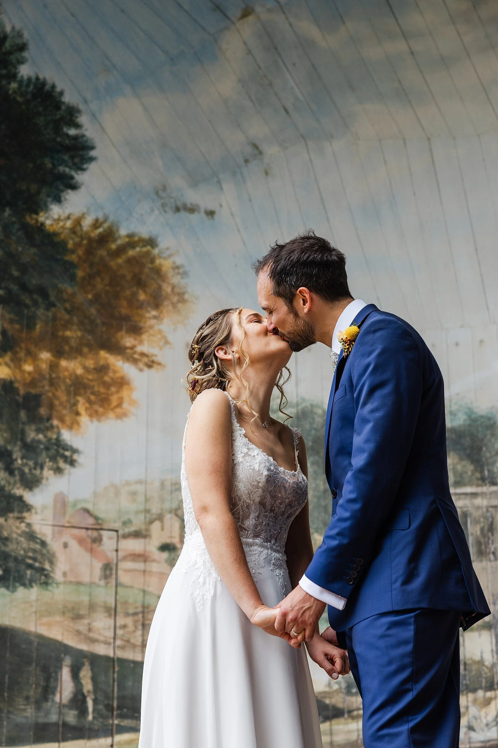 Becky and Kyle Larmer Tree Gardens Wedding (36).jpg