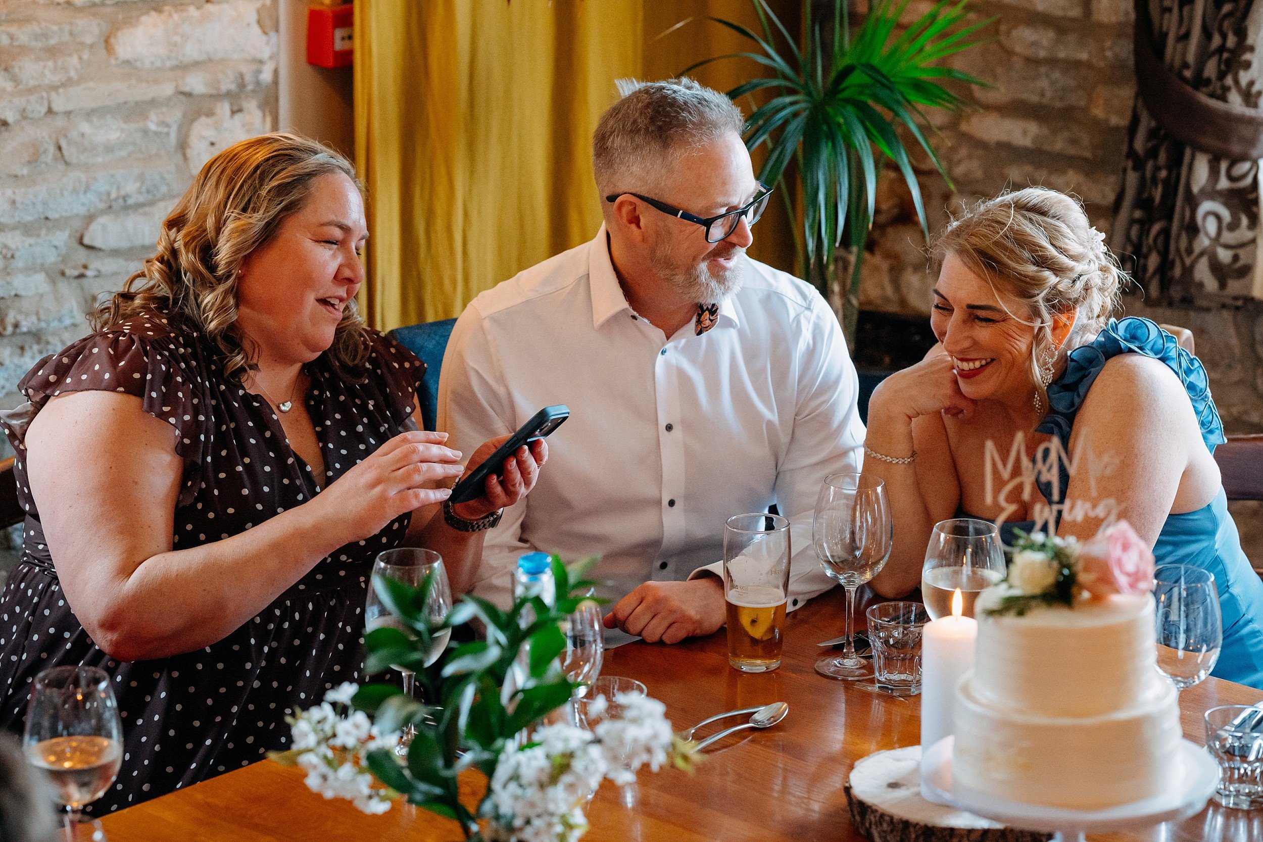 Witney Wedding Photography The Bird in Hand (13).jpg