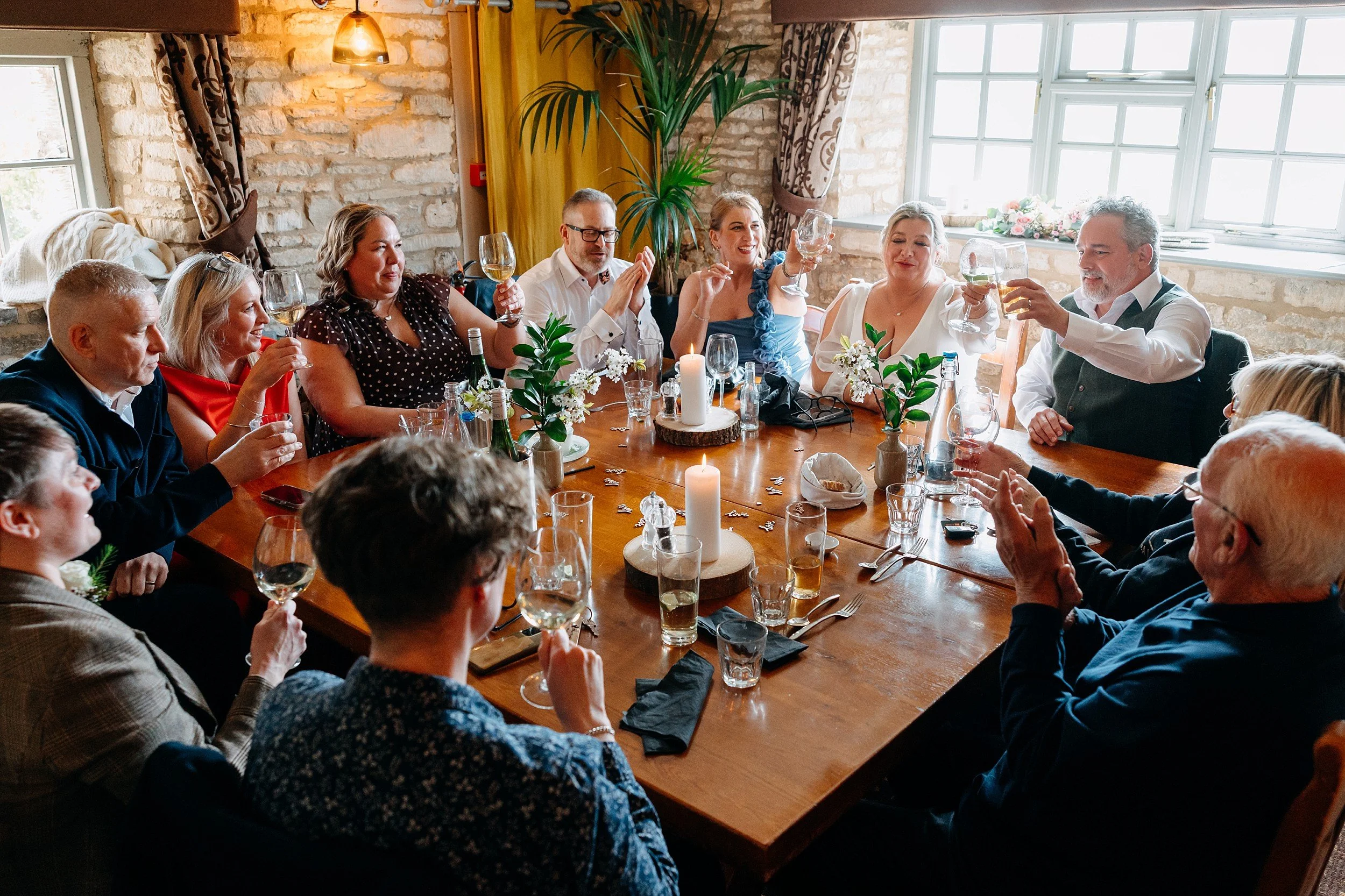 Witney Wedding Photography The Bird in Hand (22).jpg
