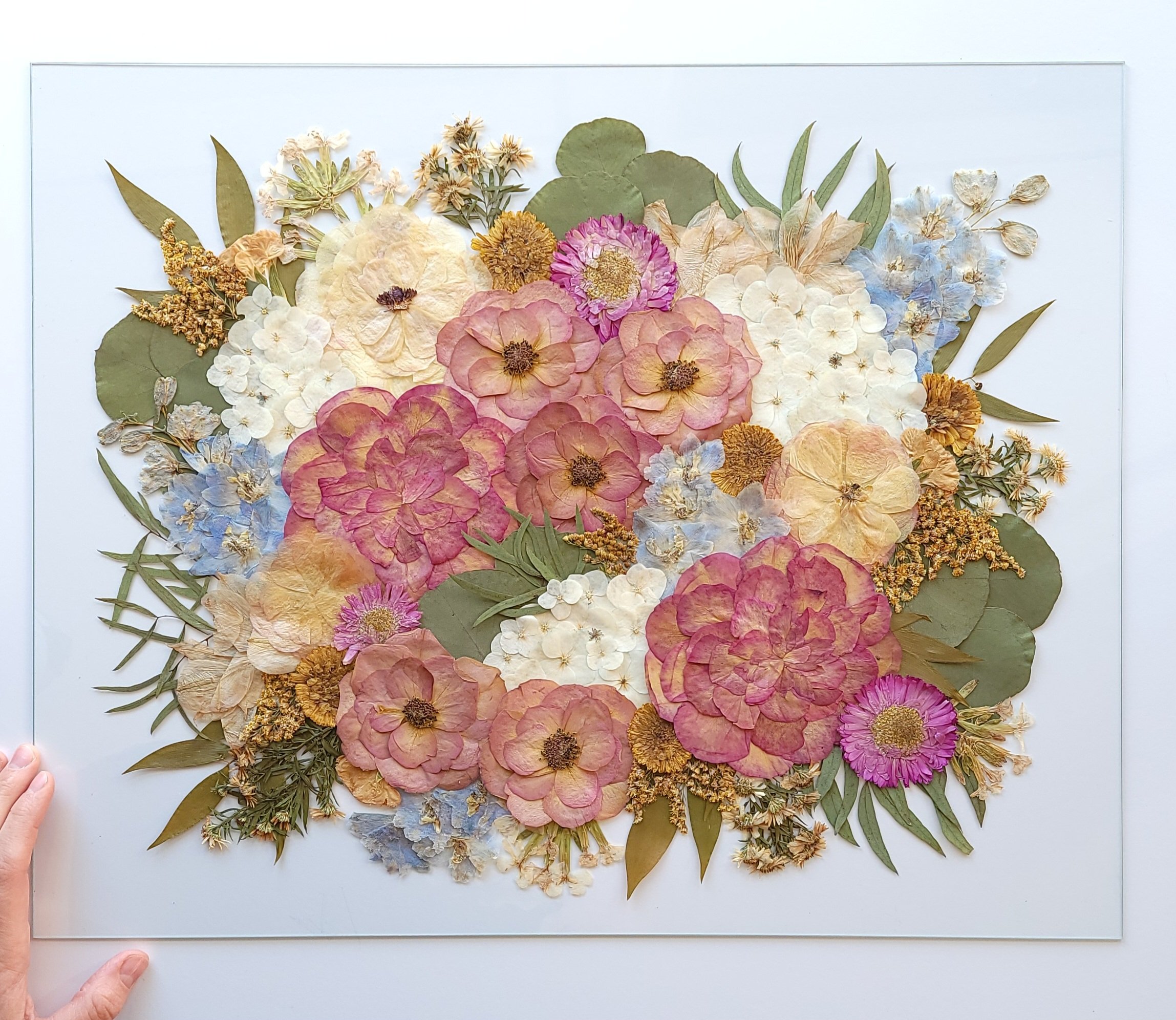 professional-floral-preservation-frame.jpg