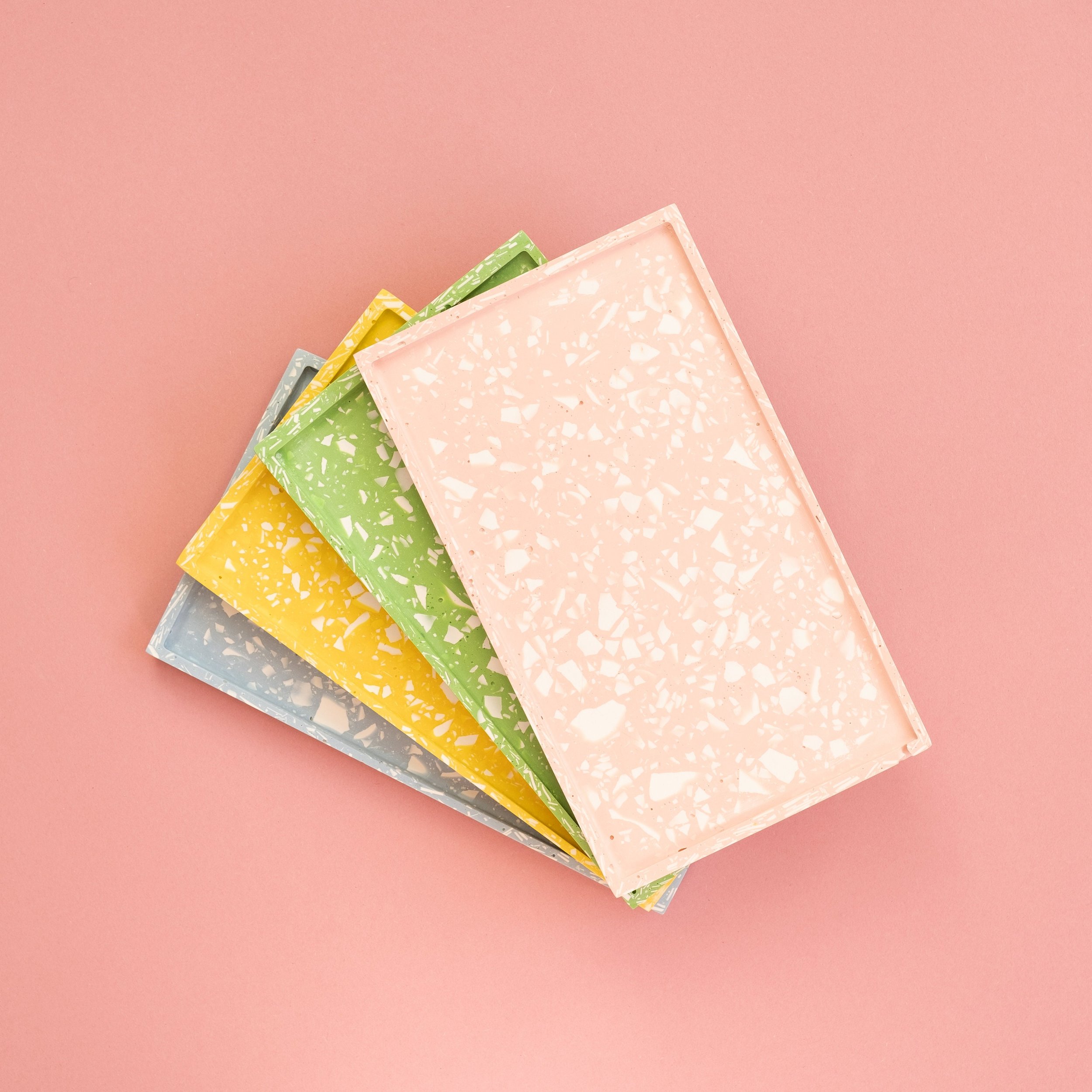 https://i.etsystatic.com/25065776/r/il/526c7b/2820595408/il_fullxfull.2820595408_gj06.jpg