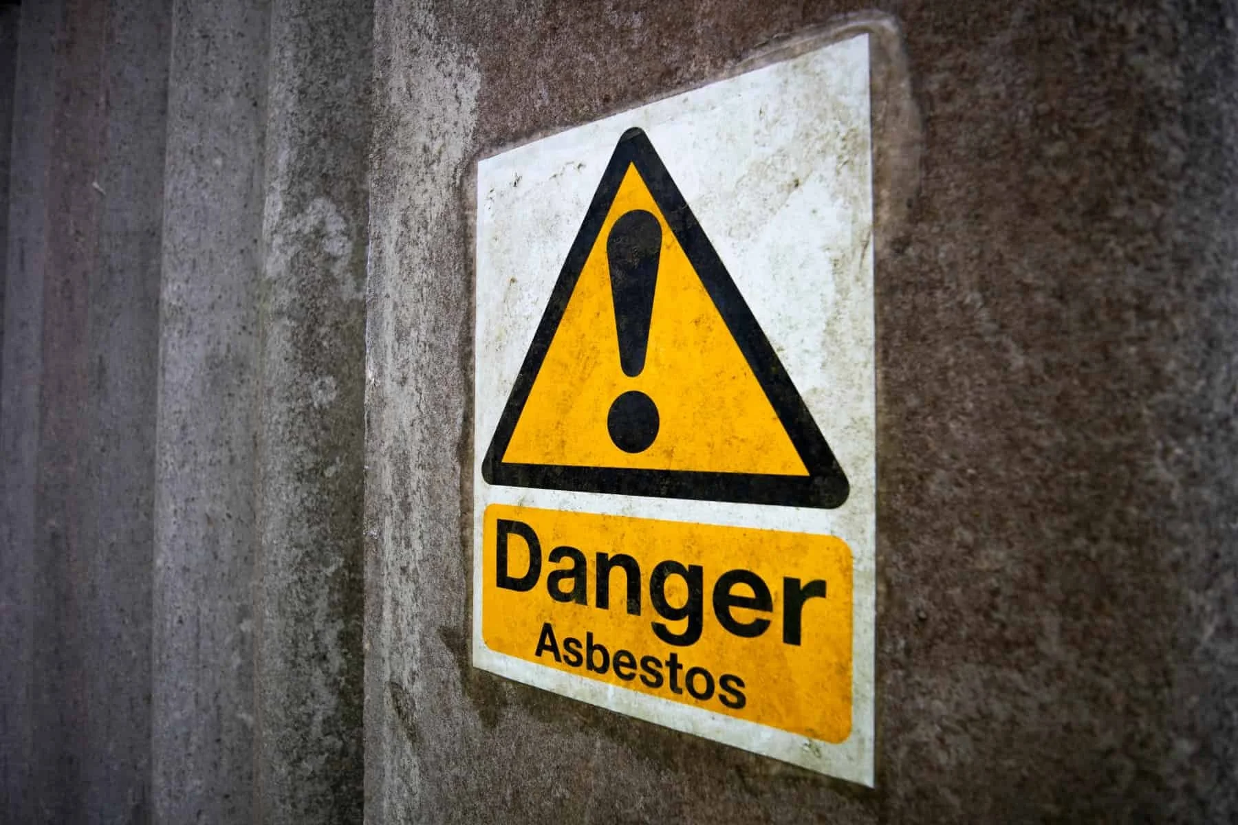 Managing asbestos in buildings