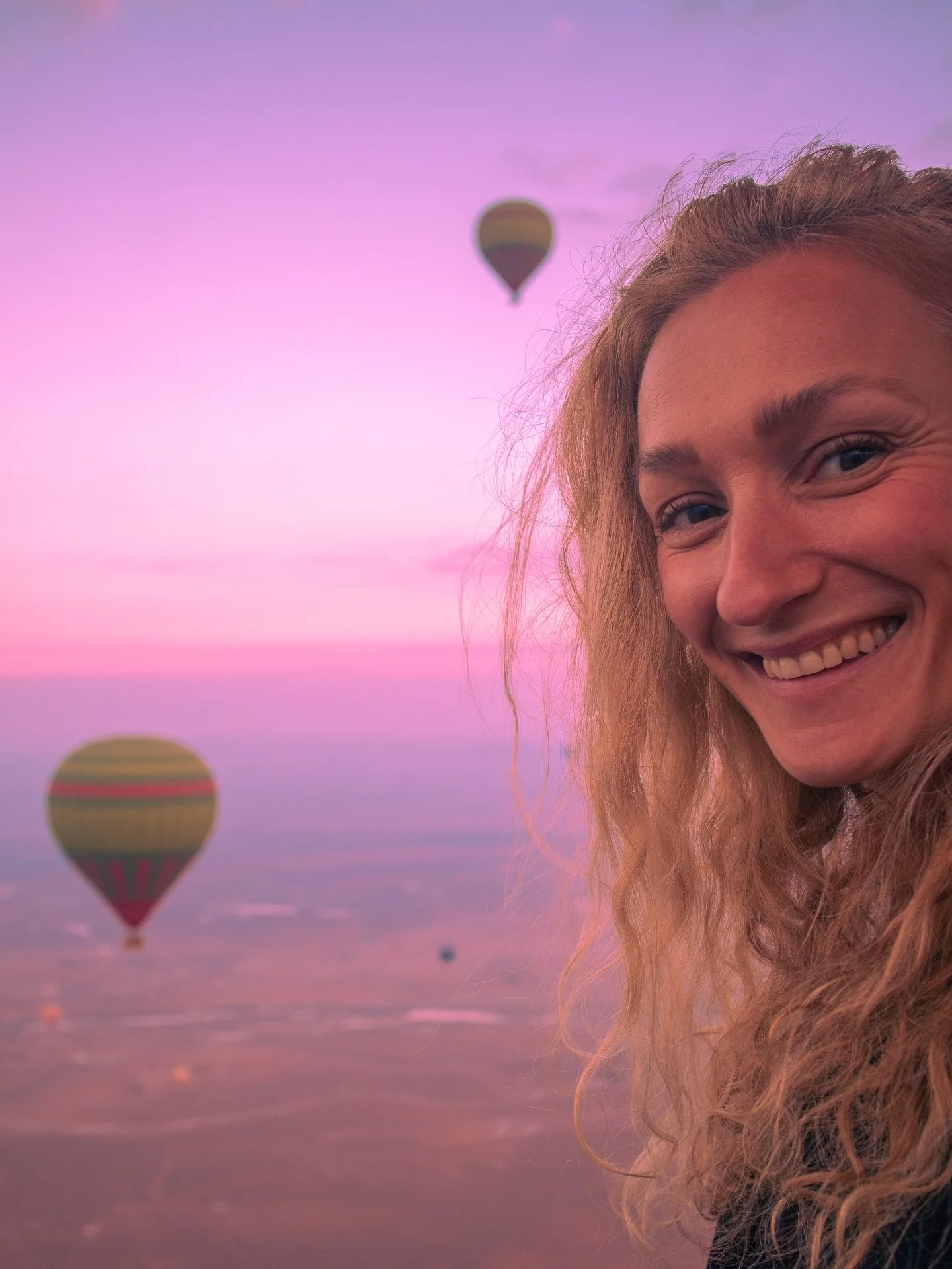 How to get the momentum you deserve to lift you higher ⤵️

I&rsquo;m going to be honest with you -&nbsp;I get tired of the grind 😩&nbsp;
 Of feeling like I have to do everything myself to get ahead 😫&nbsp;

Maybe you feel that way too?&nbsp;

What 