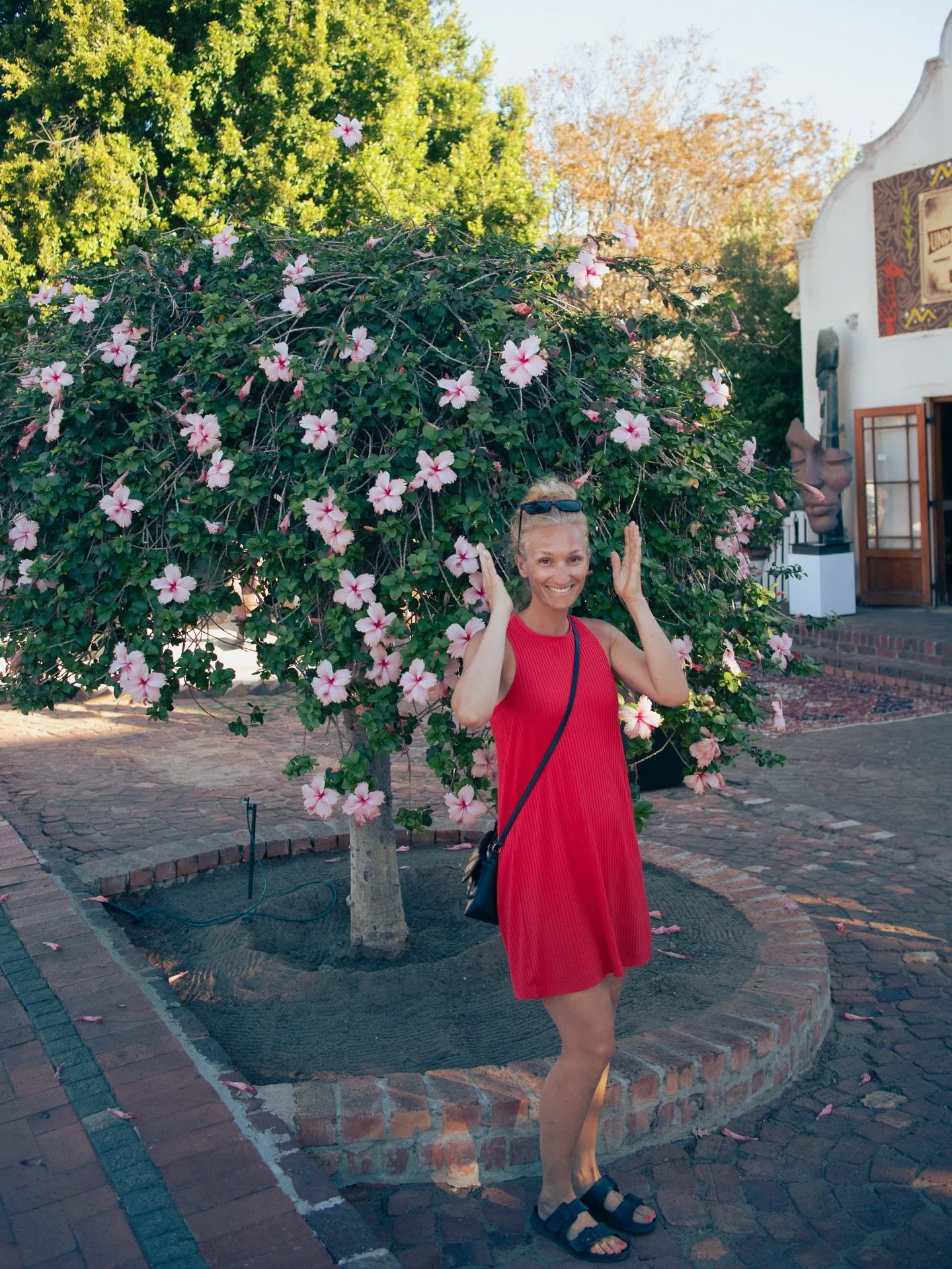 The productivity advice that&rsquo;s burning you out ⤵️  Do you ever finish your day job feeling&nbsp;completely drained,&nbsp;and then&nbsp;jump straight into working on your business,&nbsp;thinking&nbsp;that if you just&nbsp;force yourself,&nbsp;yo