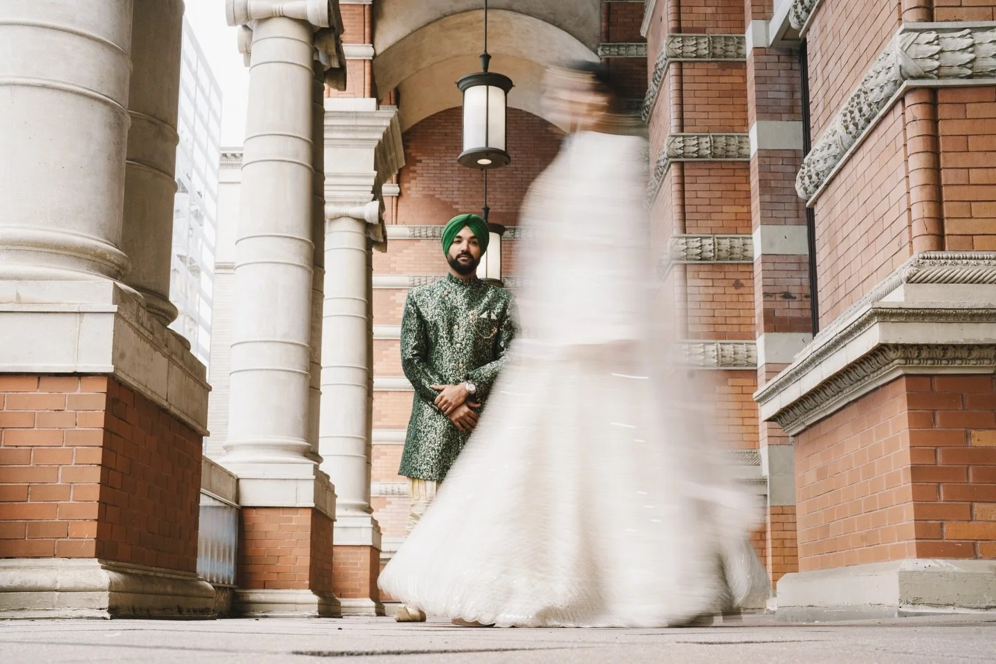 This wedding taught us something important.
Where I just told the bride and groom to do their thing and not just pose for me, they asked what do we do, I said maybe exchange glances or walk, do what you guys feel comfortable, I like the light and the