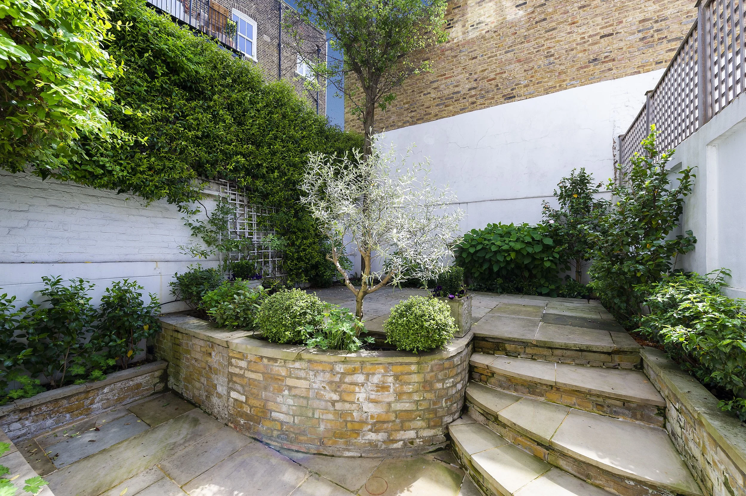 54 stratford road 375079 gdn.jpg