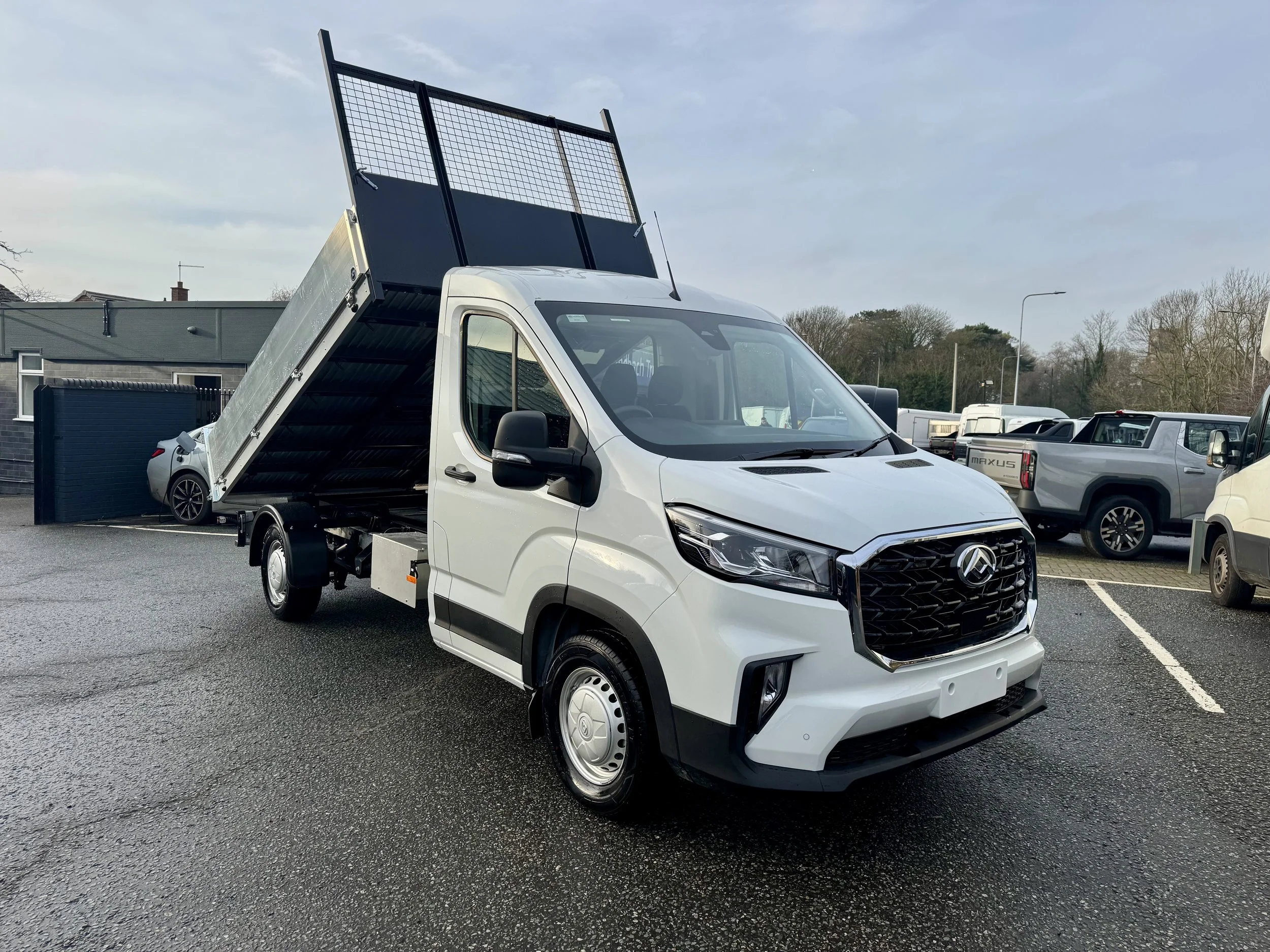 NEW MAXUS DELIVER 9 JC PAYNE TIPPER 