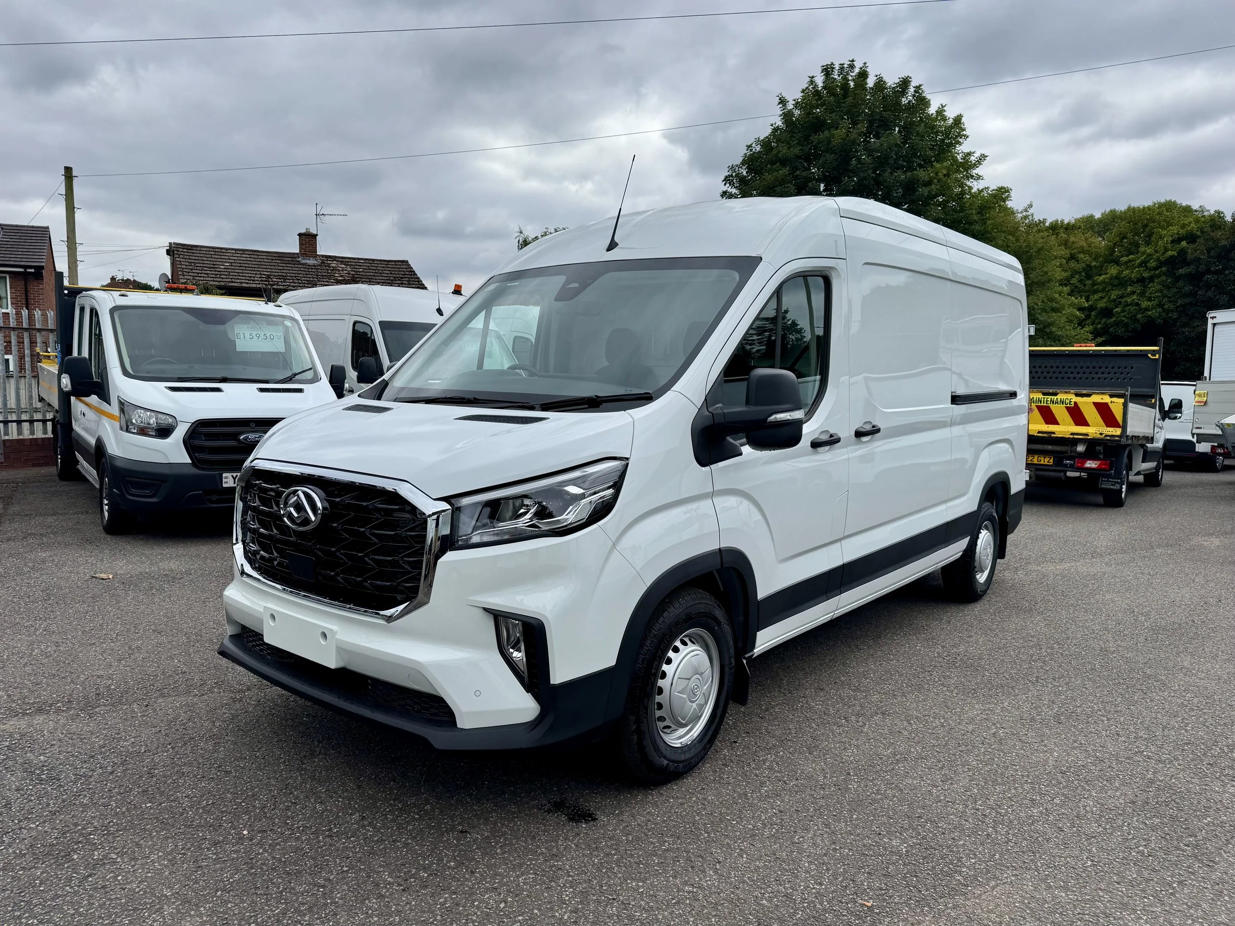 NEW MAXUS DELIVER 9 L3H2 