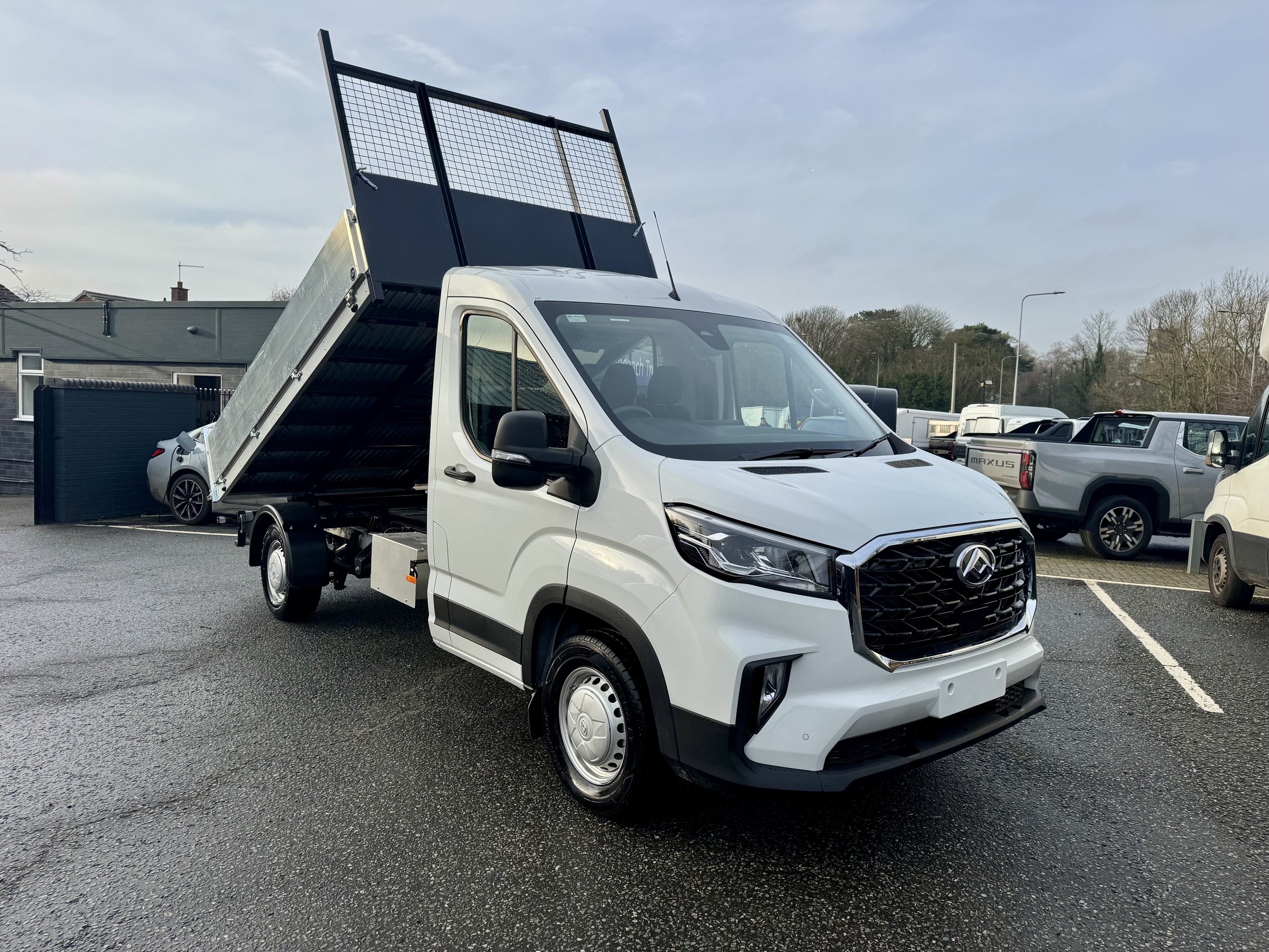 NEW MAXUS DELIVER 9 SINGLE CAB TIPPER 