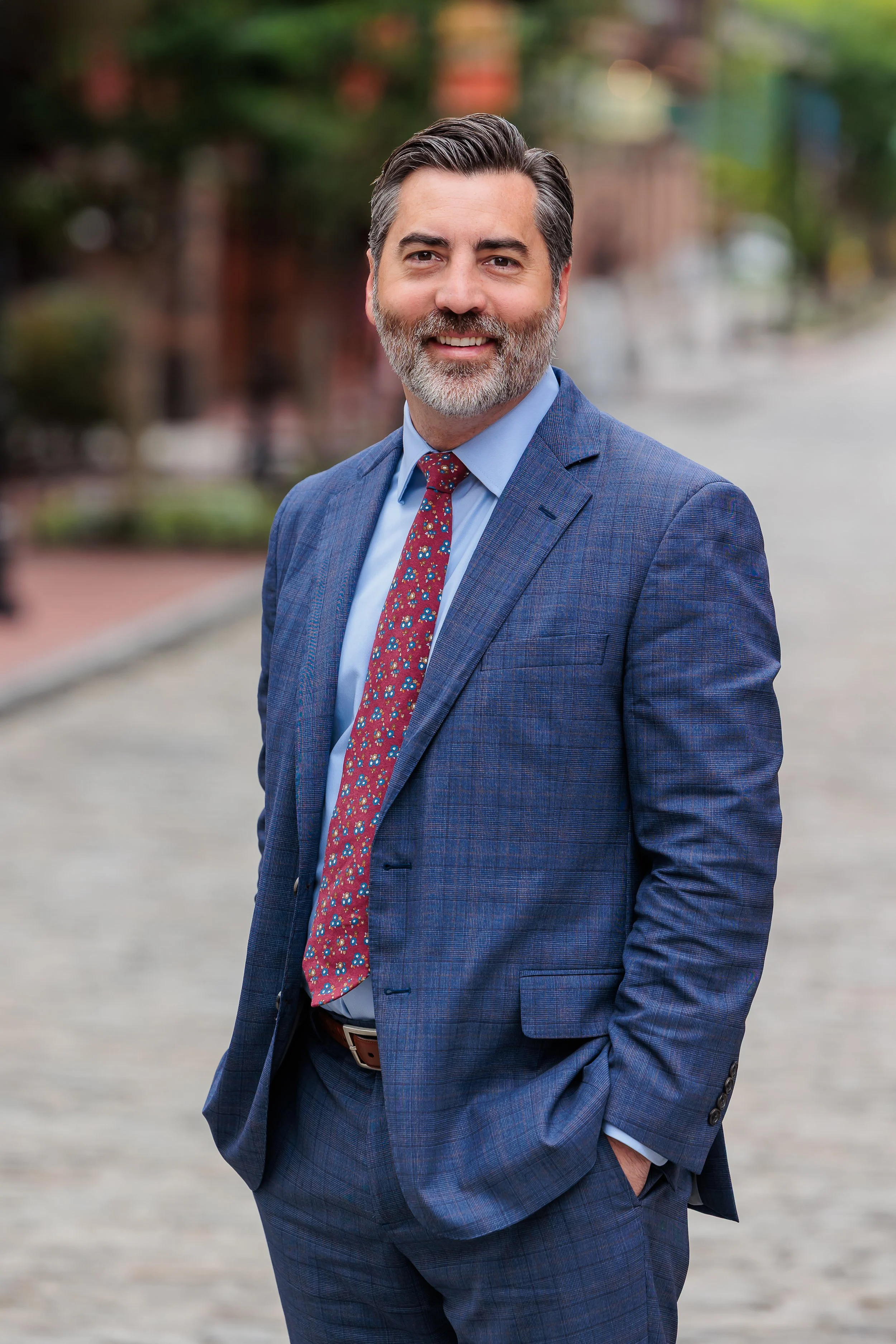 Savannah, GA, Professional Headshot Photographer, Lisa Barksdale, a man in a business suite. 