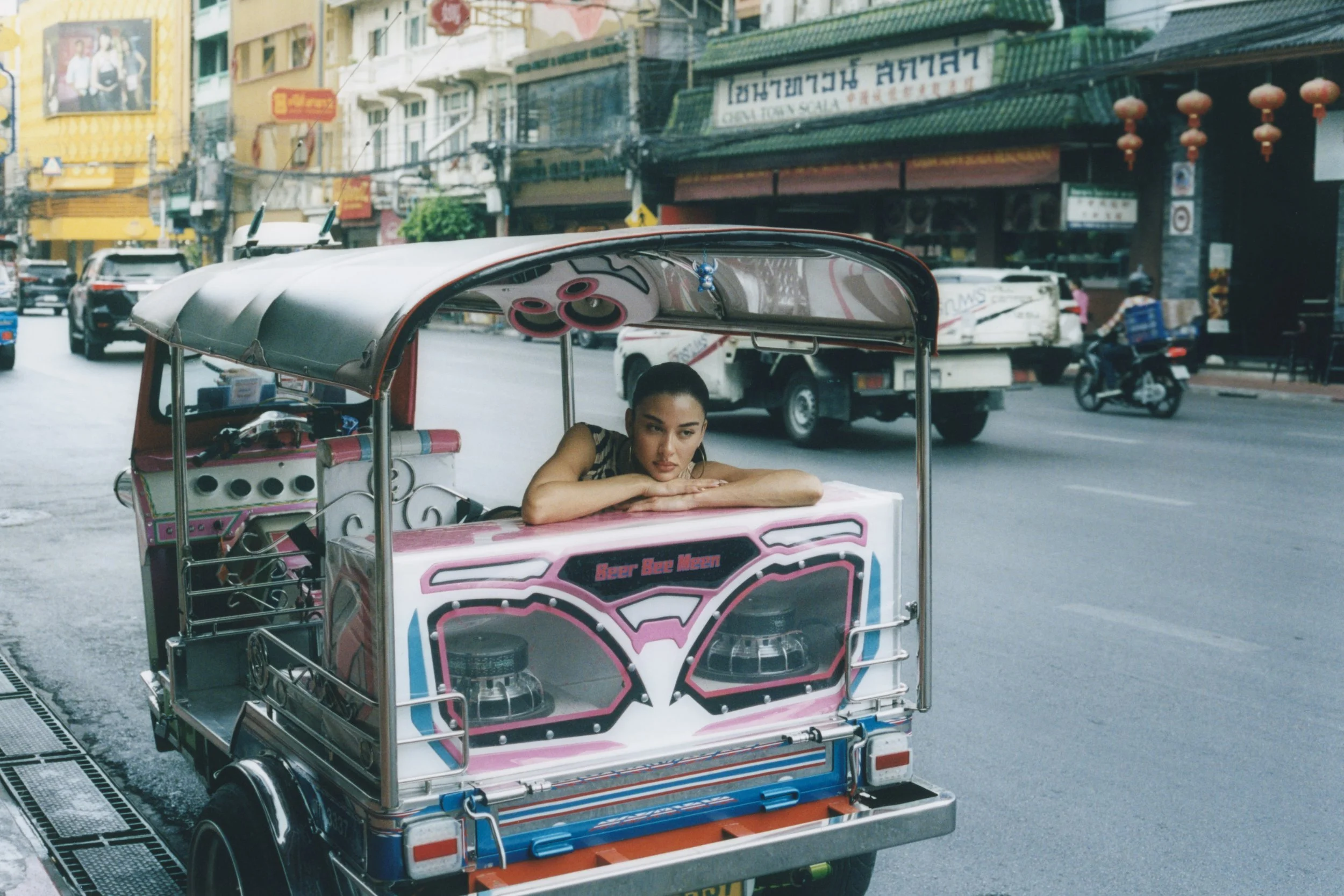 Helena_Bangkok-2 copy.jpg