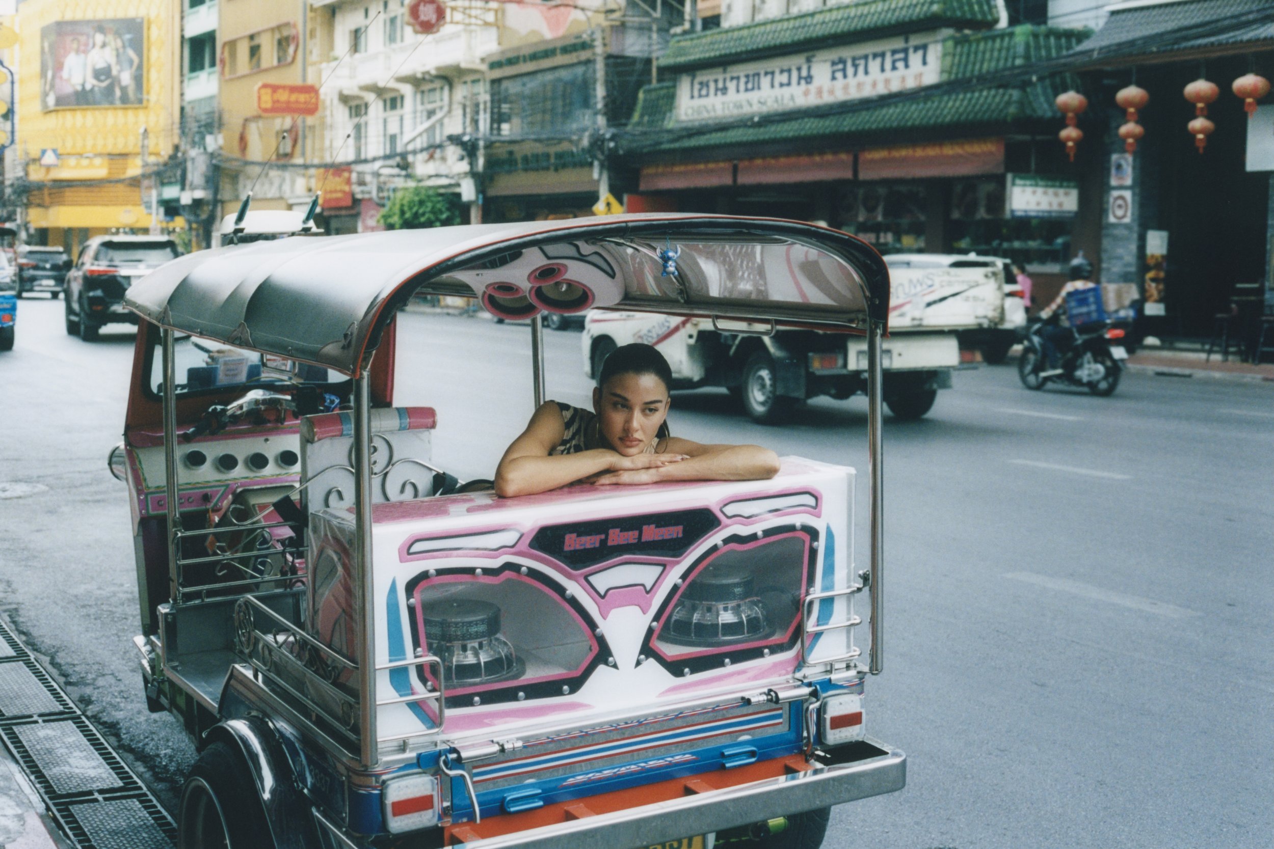 Helena_Bangkok-2 copy.jpg