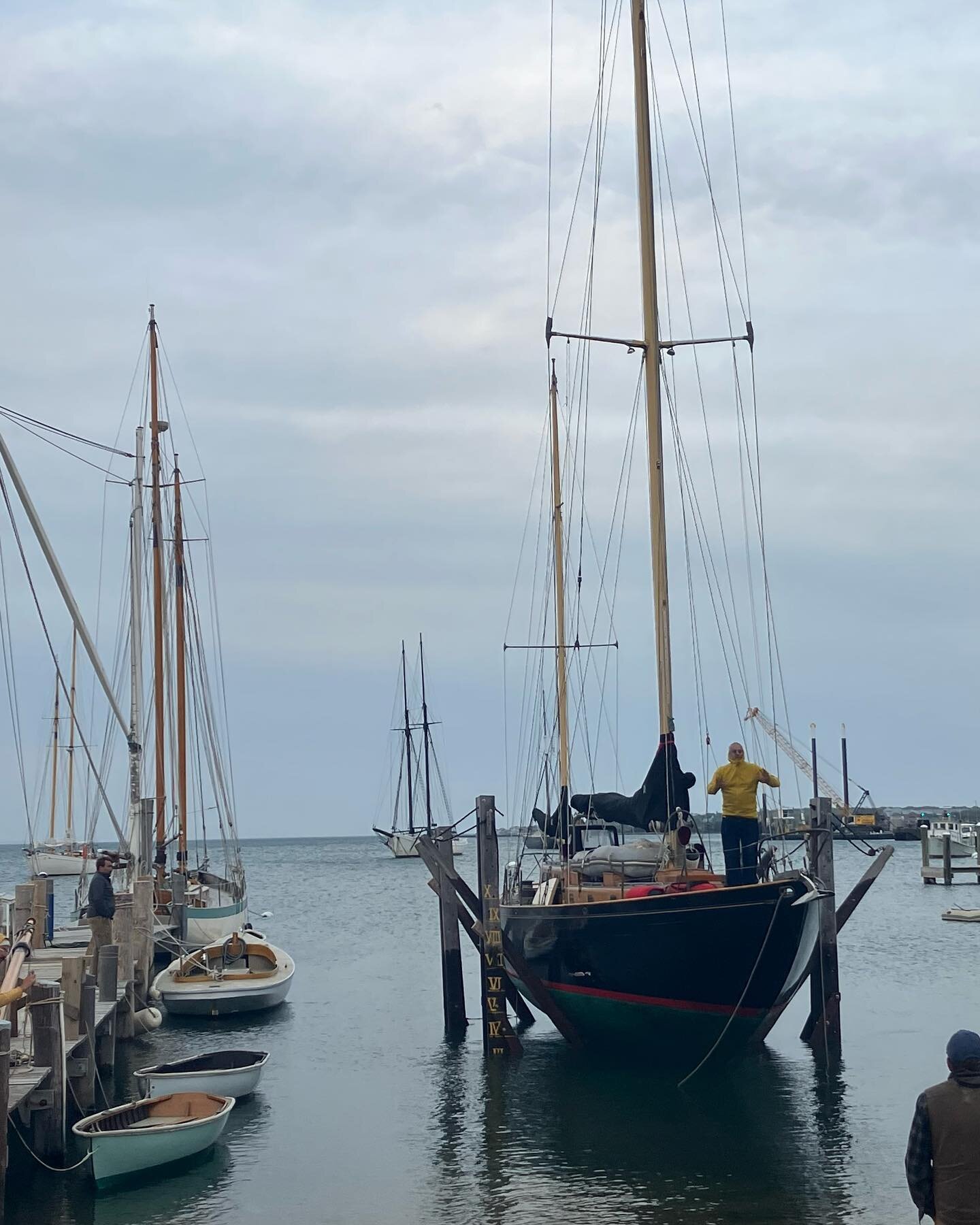 Happy to welcome back Sparkman &amp; Stephens yawl &ldquo;Legend&rdquo; to our yard. It&rsquo;s been decades since she was last here. She spent some time on the west coast and her new owner has brought her back to the east coast.
#classicyacht #spark