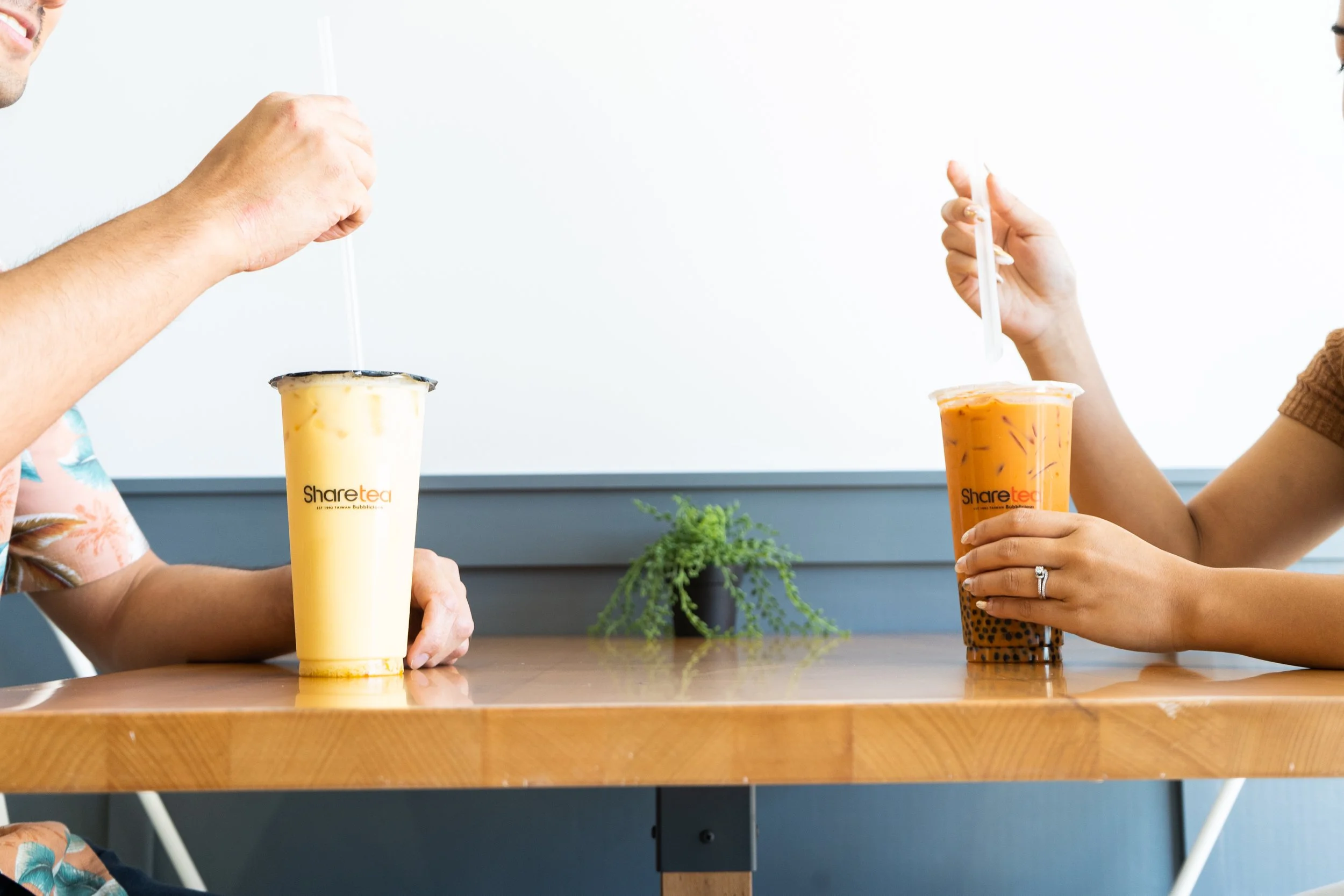 Sharetea Grand Opening 