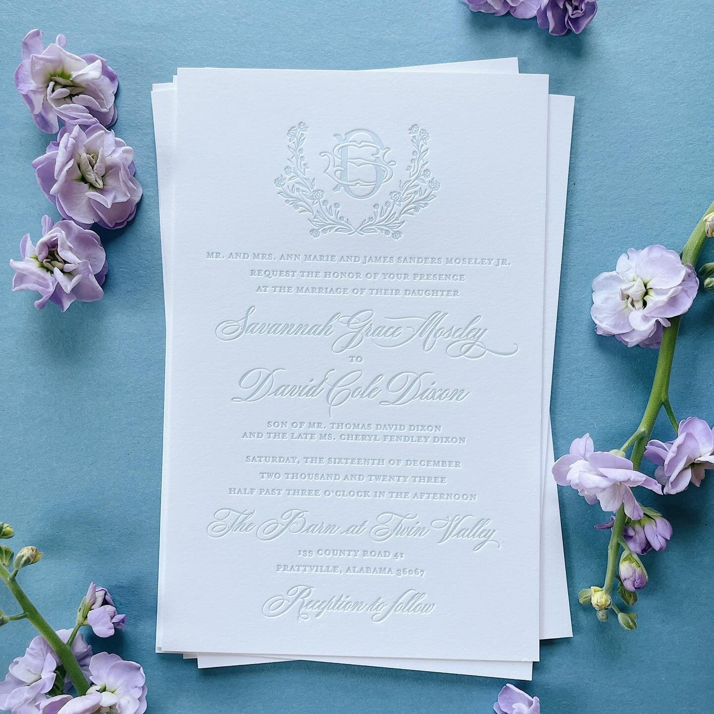 A letterpress love from December! 🩵

#letterpress #weddinginspiration #weddinginvitations #stationery #trending #weddingstationery