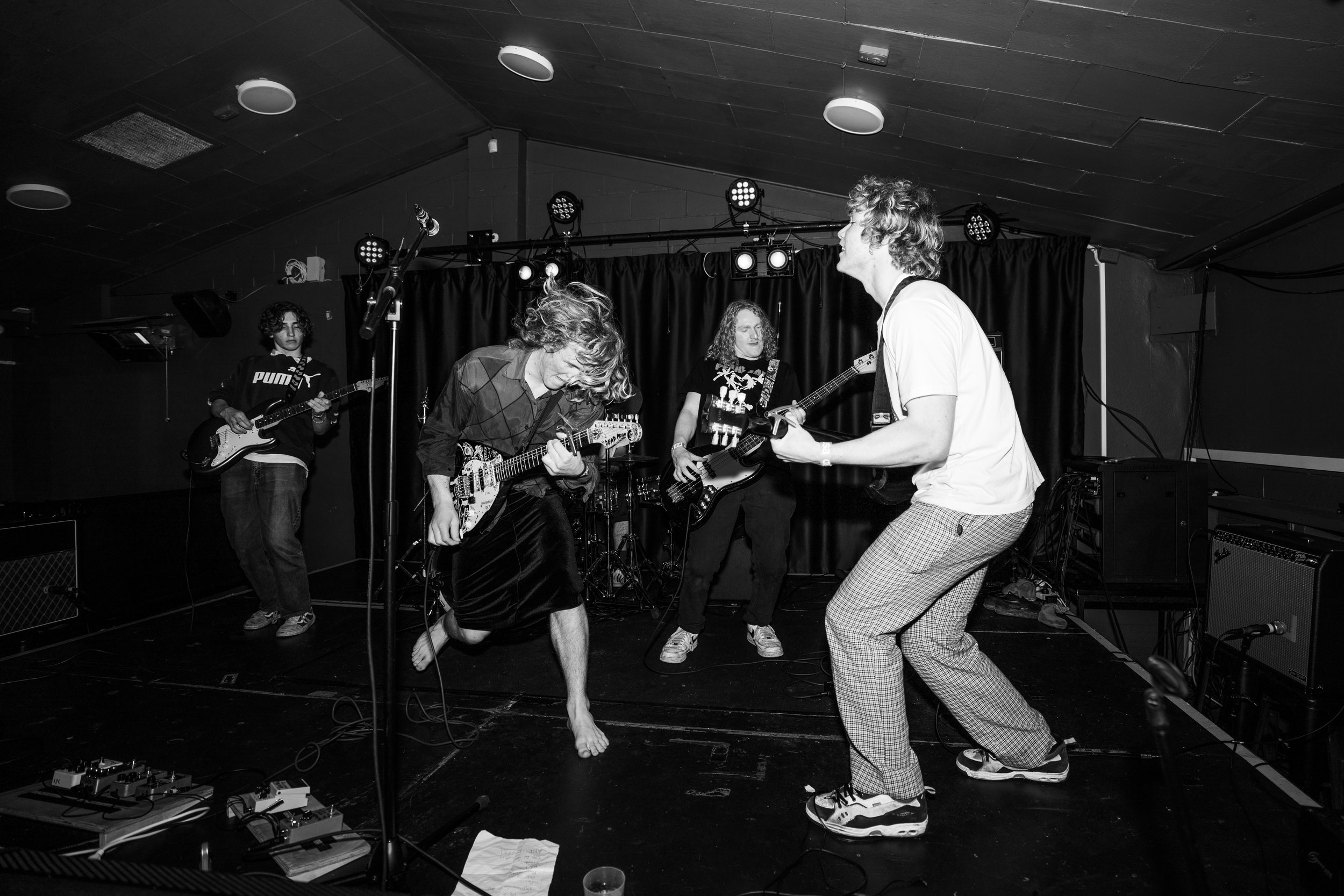 :: lens - oscar hetherington