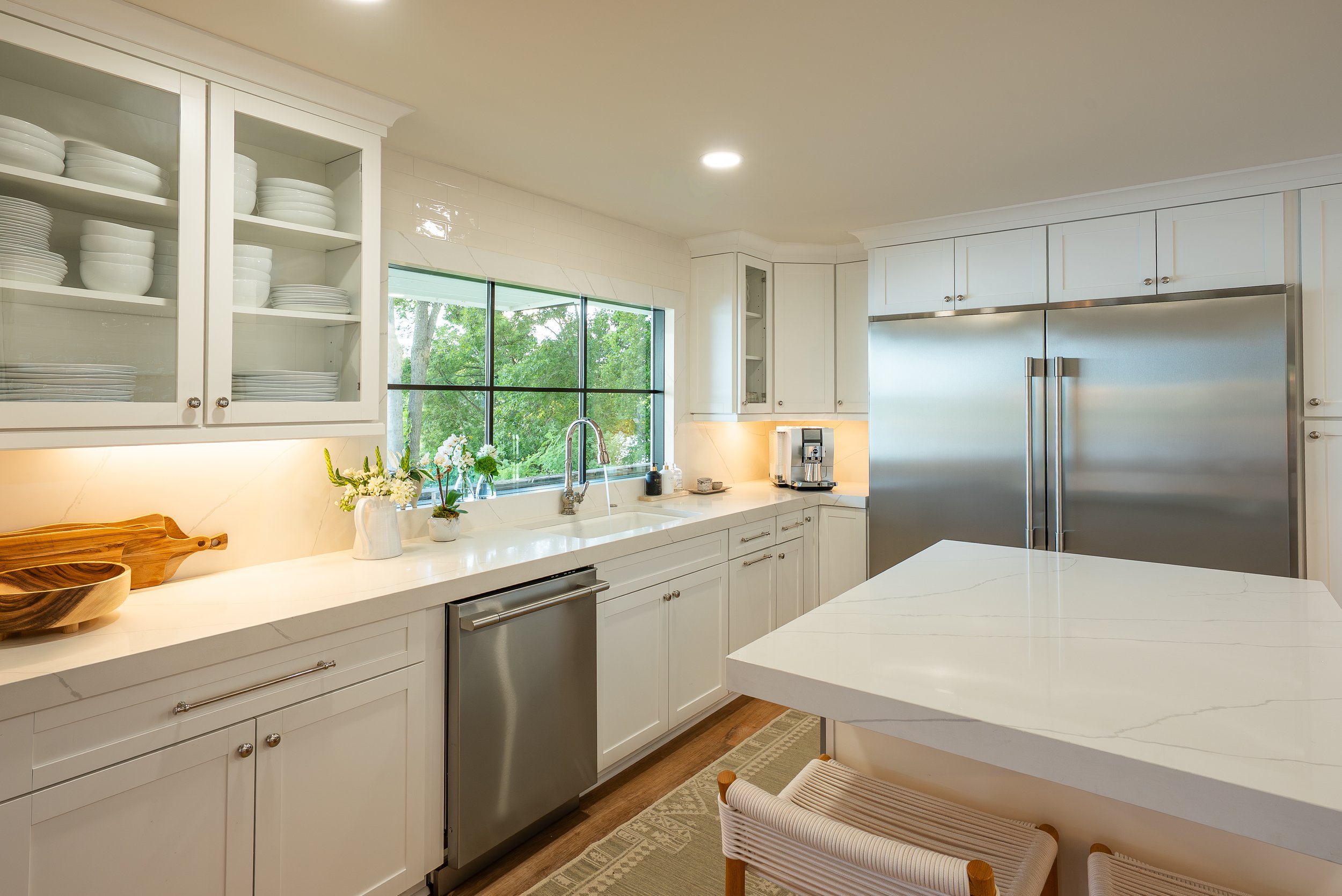LAR00663.jpg
