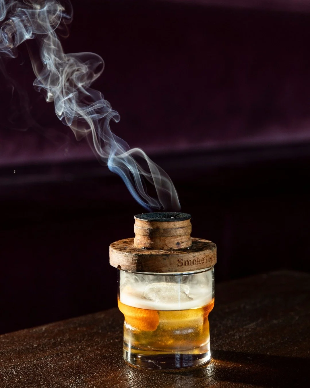If temptation poured itself, it&rsquo;d look like our smoky Oakland Old Fashioned 🥃🔥

#high5iverooftop #uptownoakland #visitoakland #oaklandeats #oaklandbars #sffood #bayareabuzz #bayareanightlife