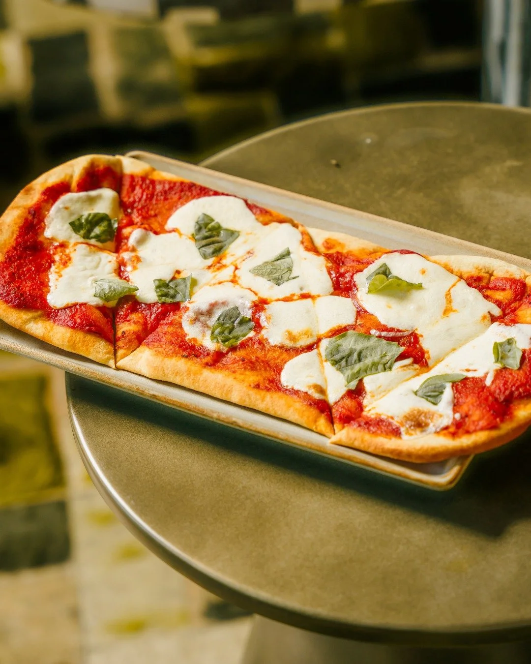 Start the weekend early with Margs &amp; Margs 🍕🍹 Every Thursday from 4&ndash;10 PM we&rsquo;re featuring rotating Casamigos canned margaritas and margarita flatbreads. Get the combo for $30.

#high5iverooftop #uptownoakland #visitoakland #oaklandb