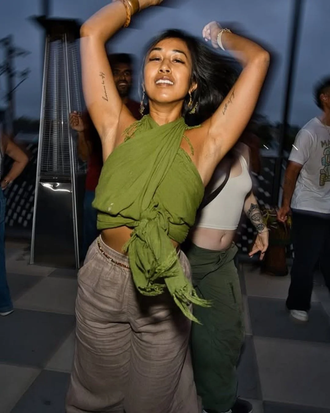 Love & Beats, as told by you 💃🏽🕺🏽
Get ready for the next rooftop dance party on October 19 — good vibes, great music, and all the energy you bring. Tickets available for purchase at the link in our bio!
📸 @LoveandBeatsoakland.
#high