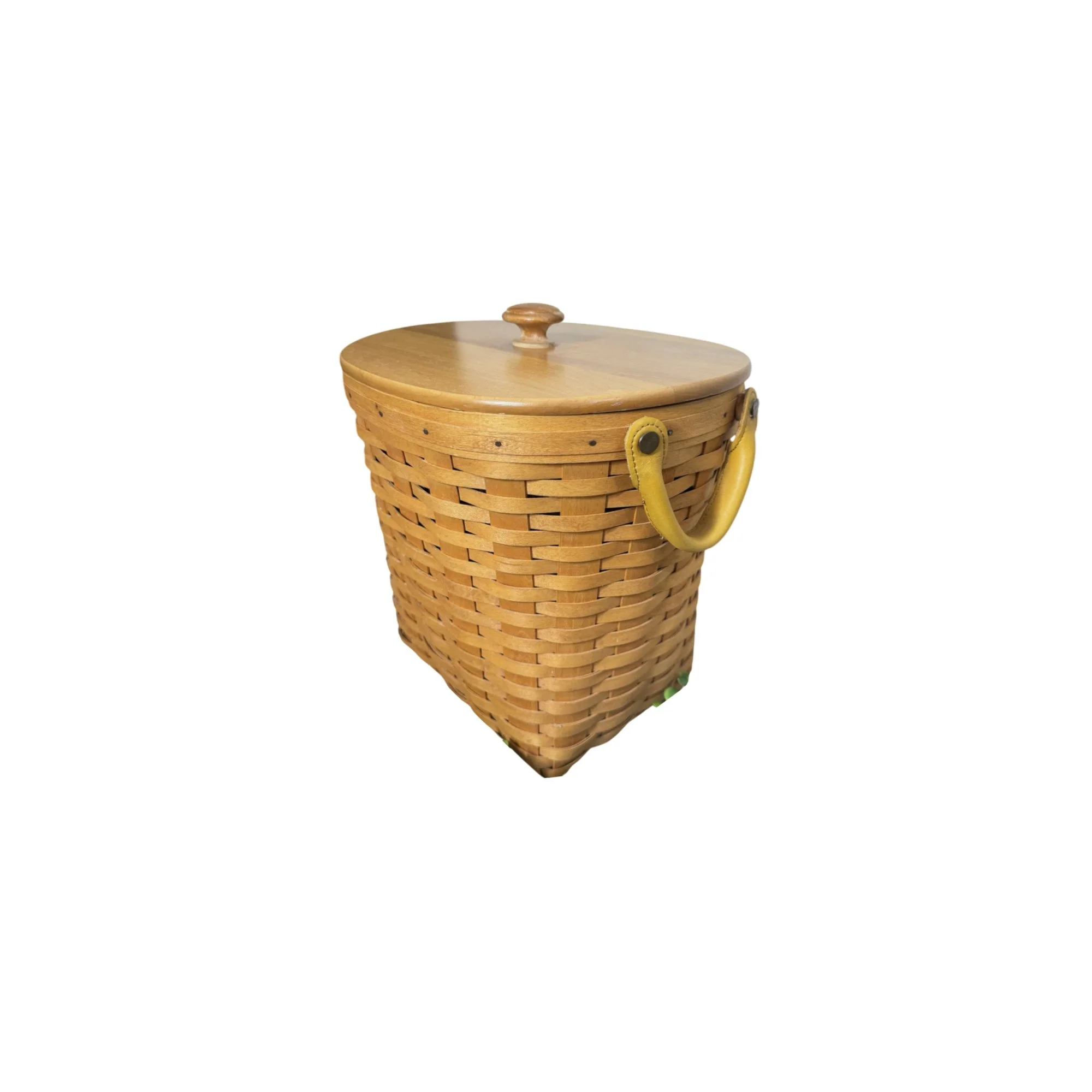  Oval Waste Basket - Small  
11.5" x 9.25" x 10.5"  