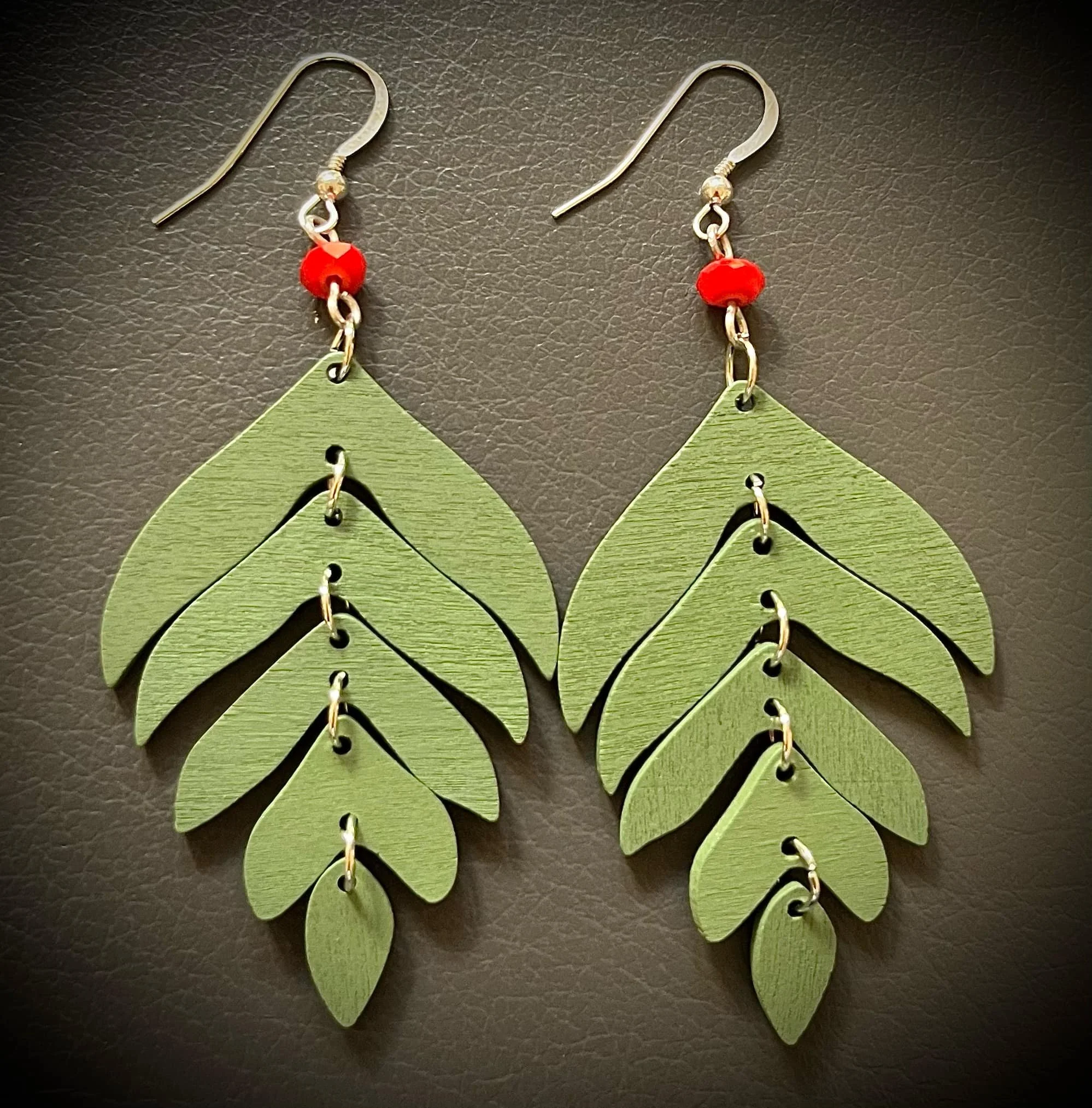 $15 Earrings #5.jpeg