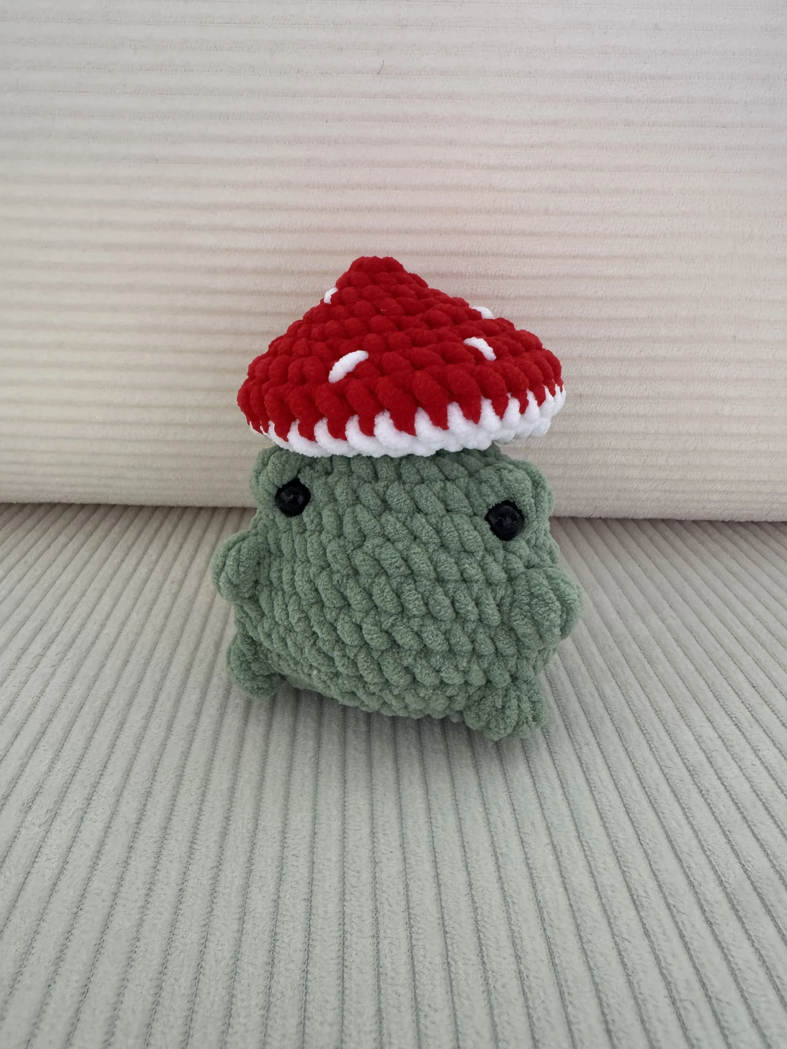 poppable mushroom frog red1.jpg