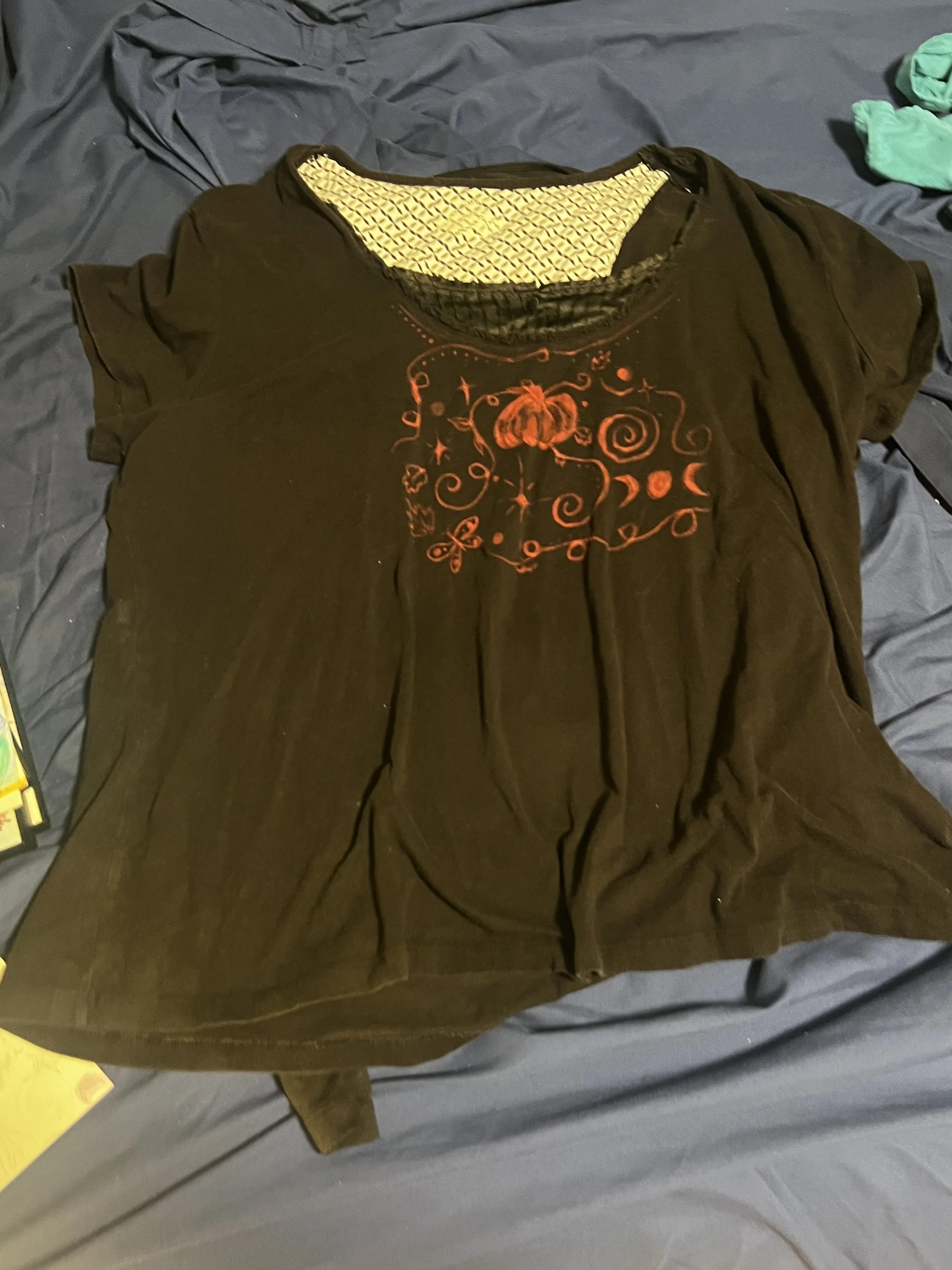 Swirly Pumpkin Tee.jpg