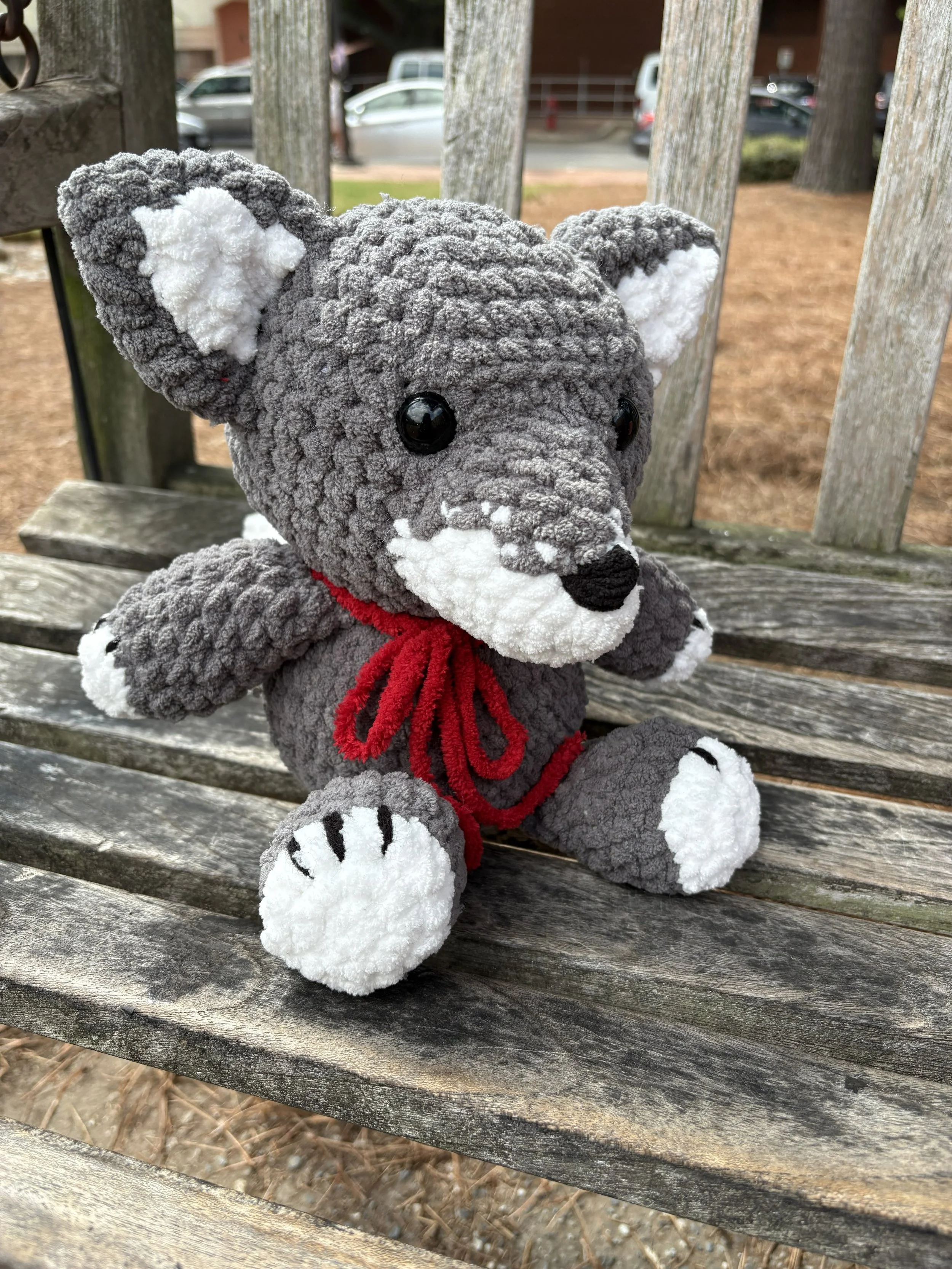 Crochet Wolf 3.jpeg