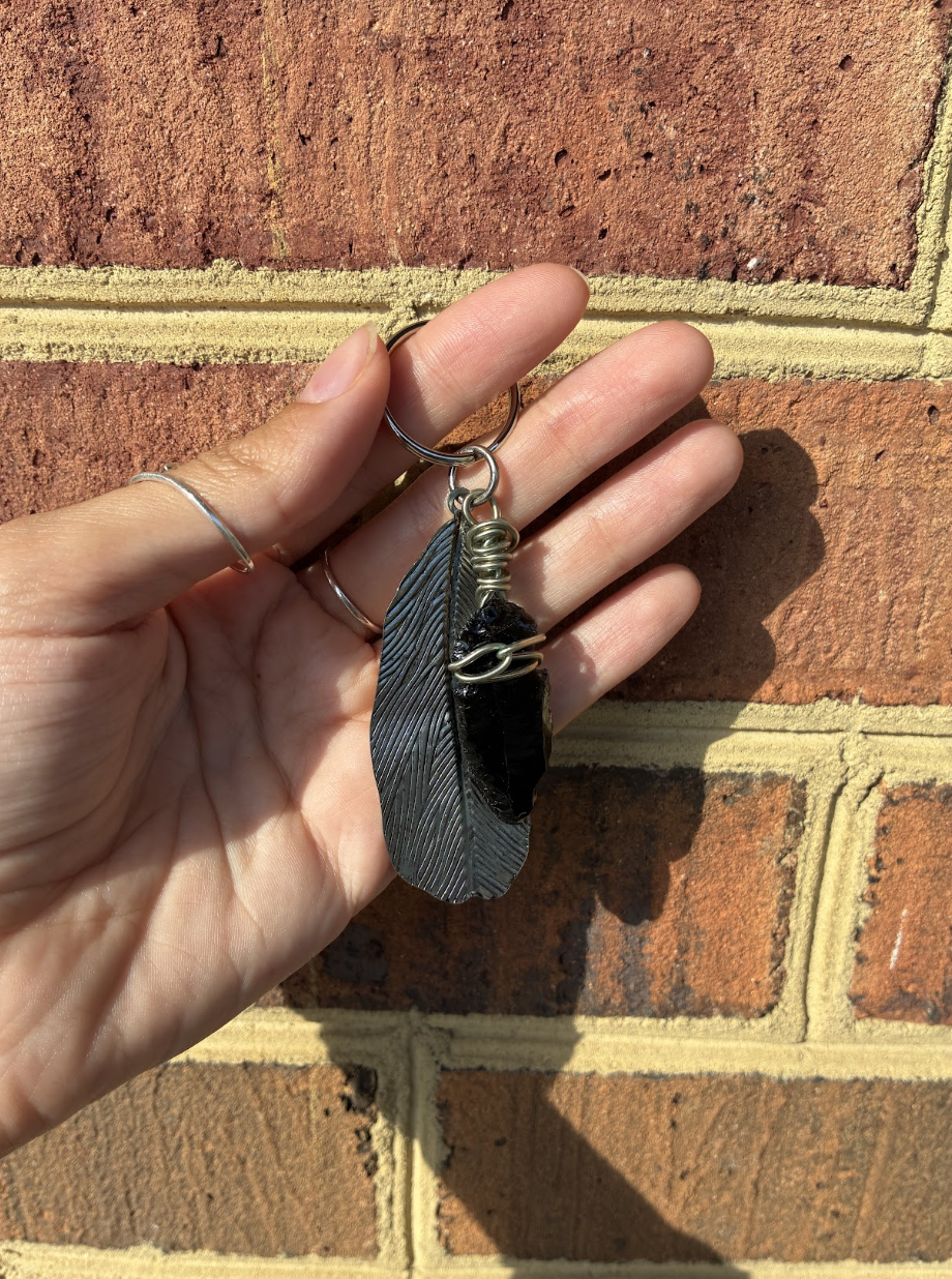 Feather & Arrowhead Keychain