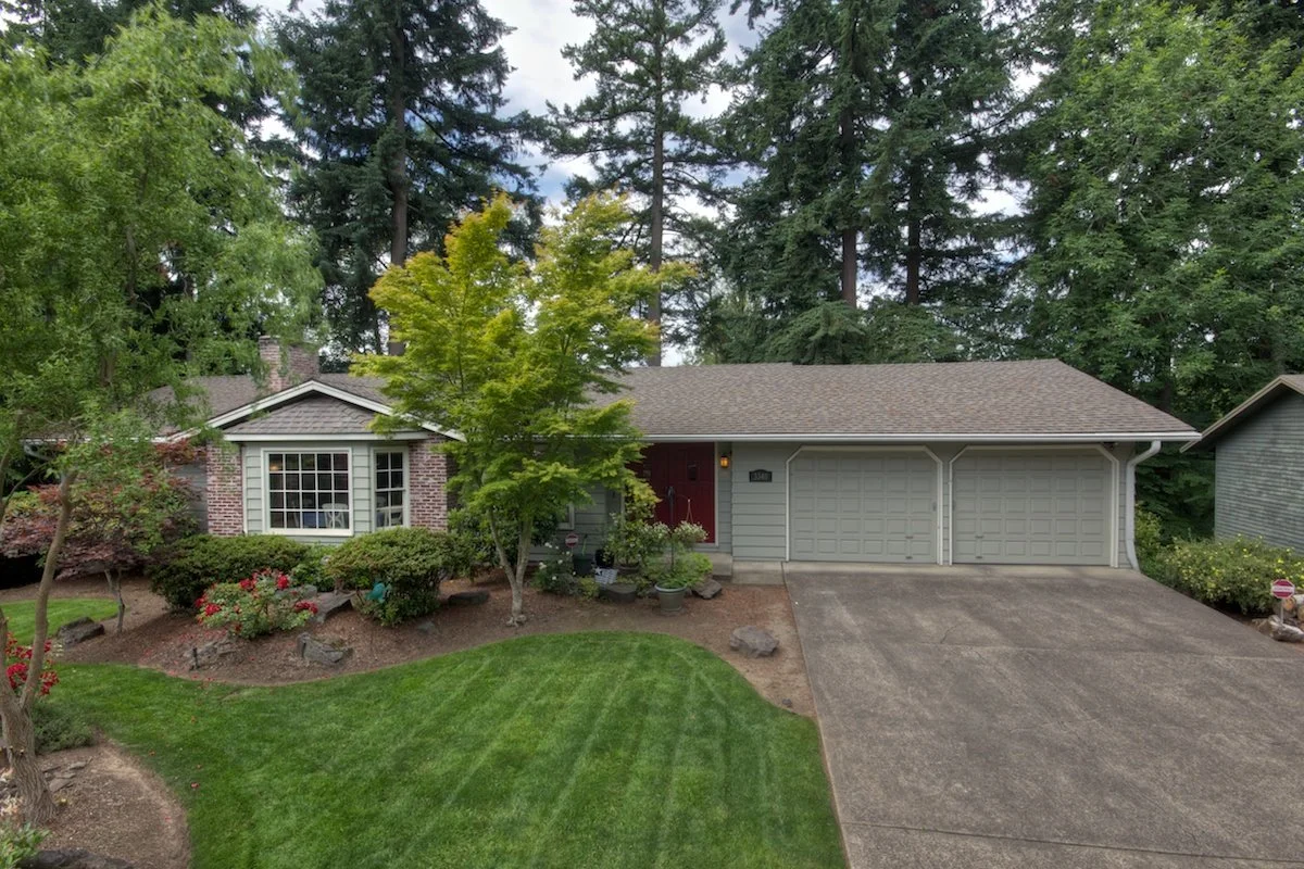 3340 SE Willow Street