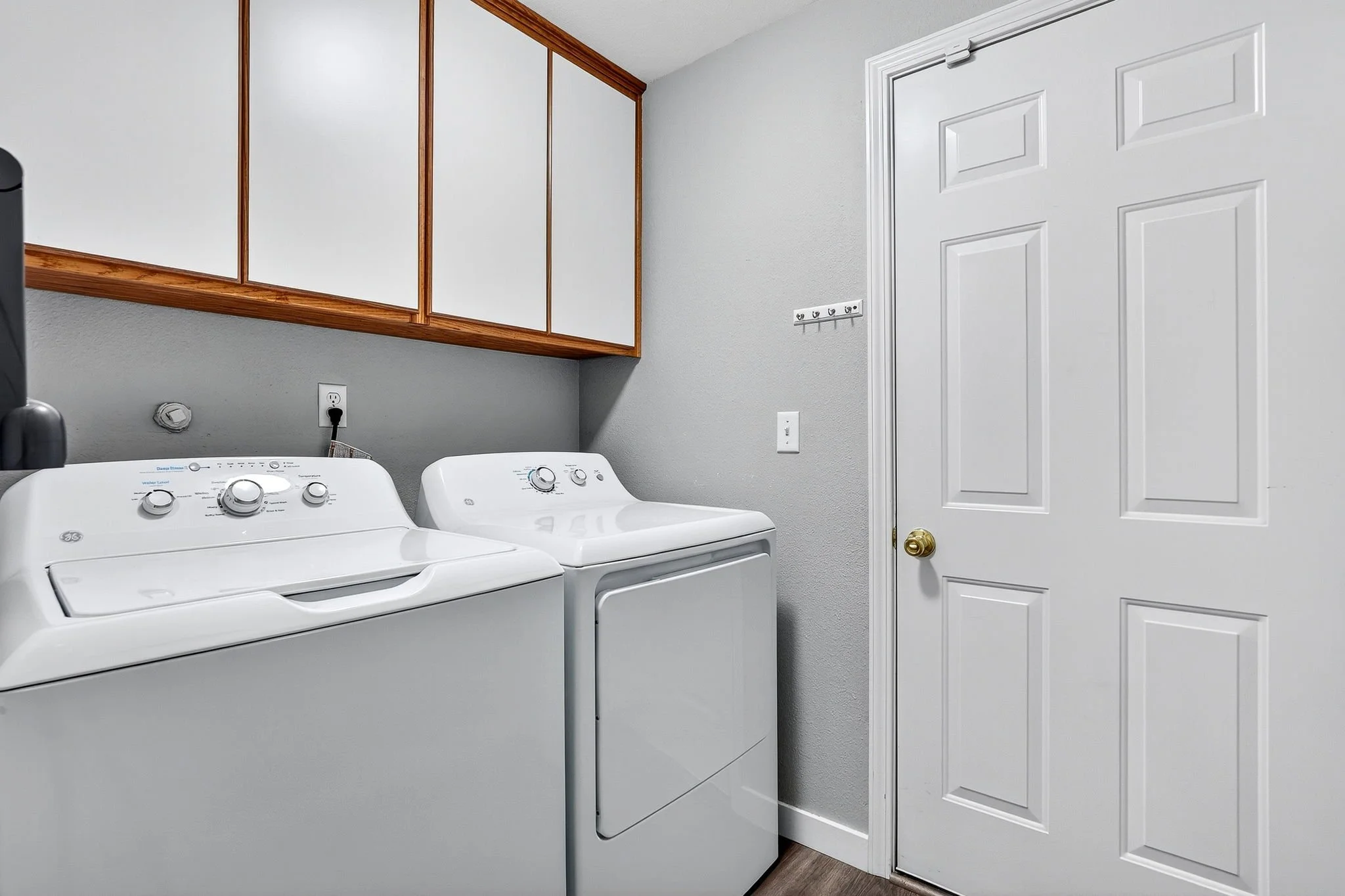 1119 Hawthorne St-49.jpg