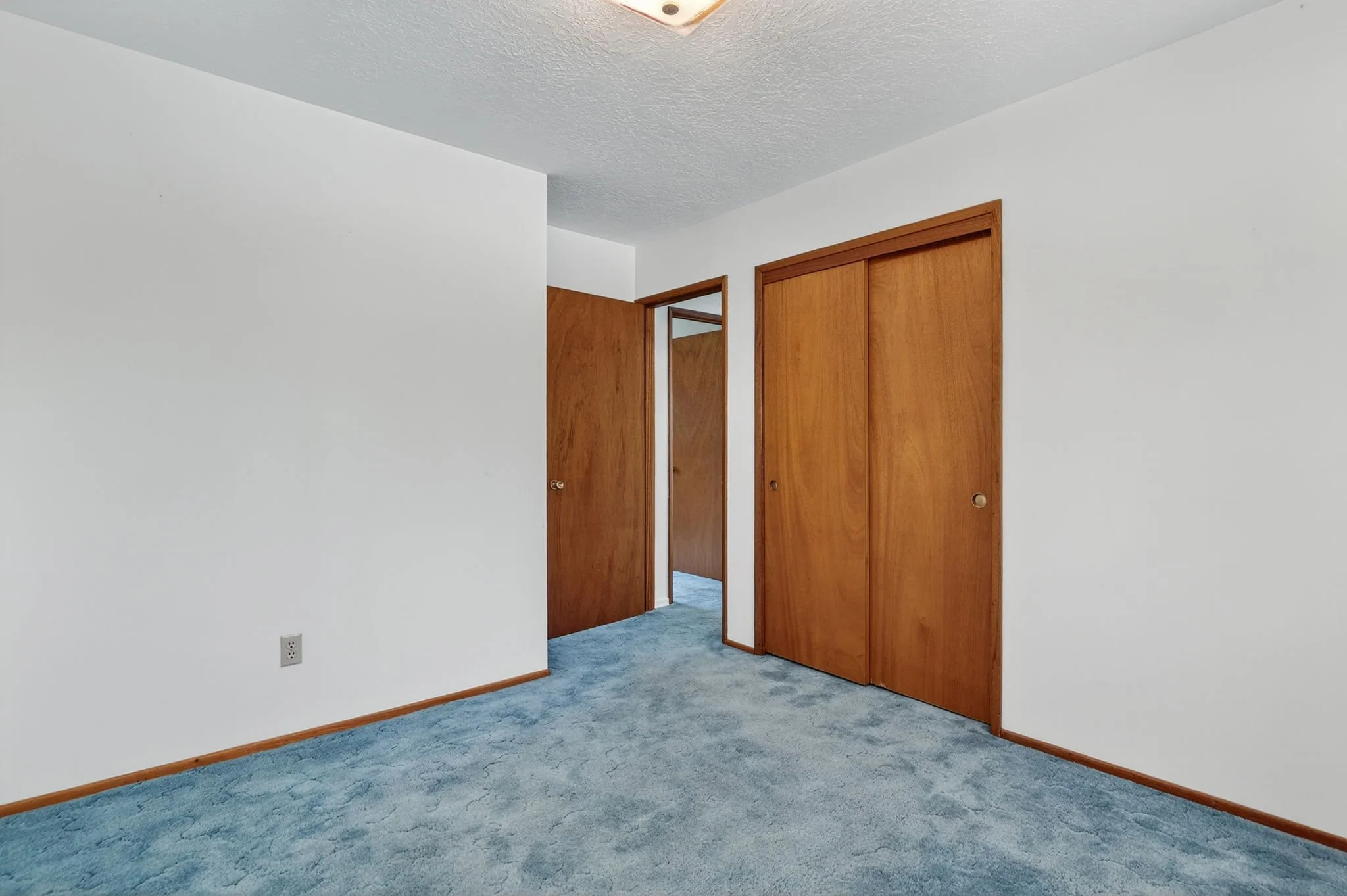 5615 E Main St-45.jpg