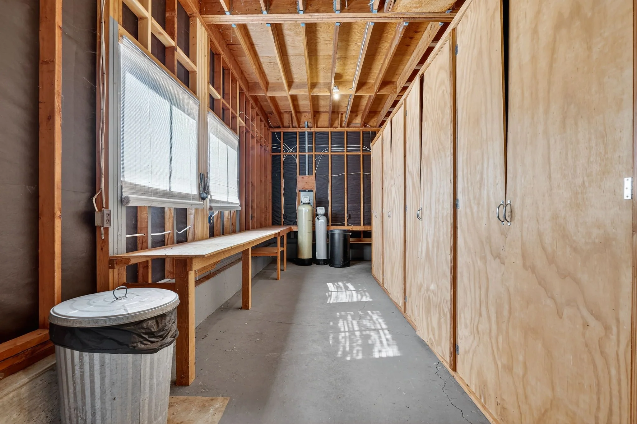 5615 E Main St-76.jpg