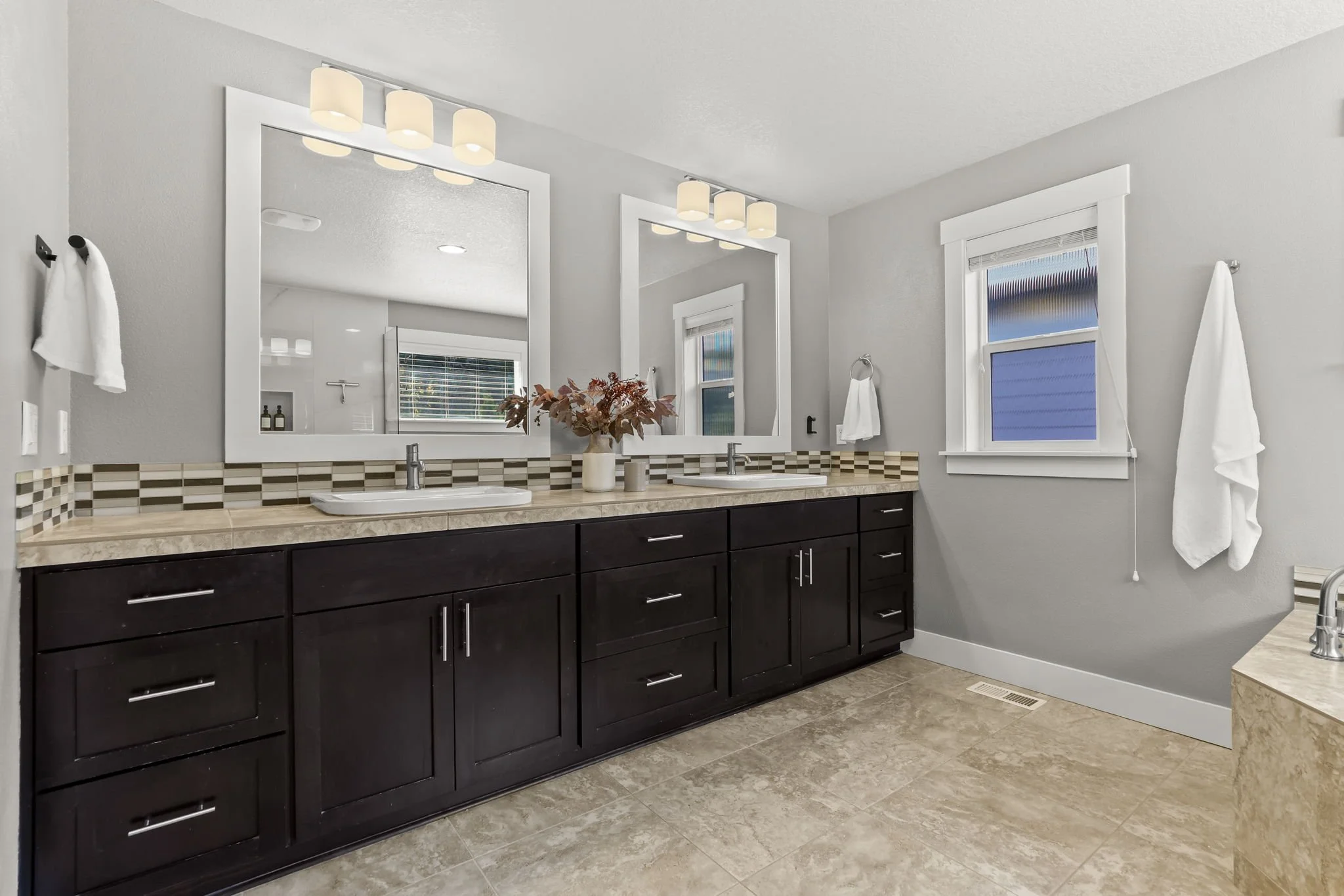 20354 SW Navarre Ln-53.jpg