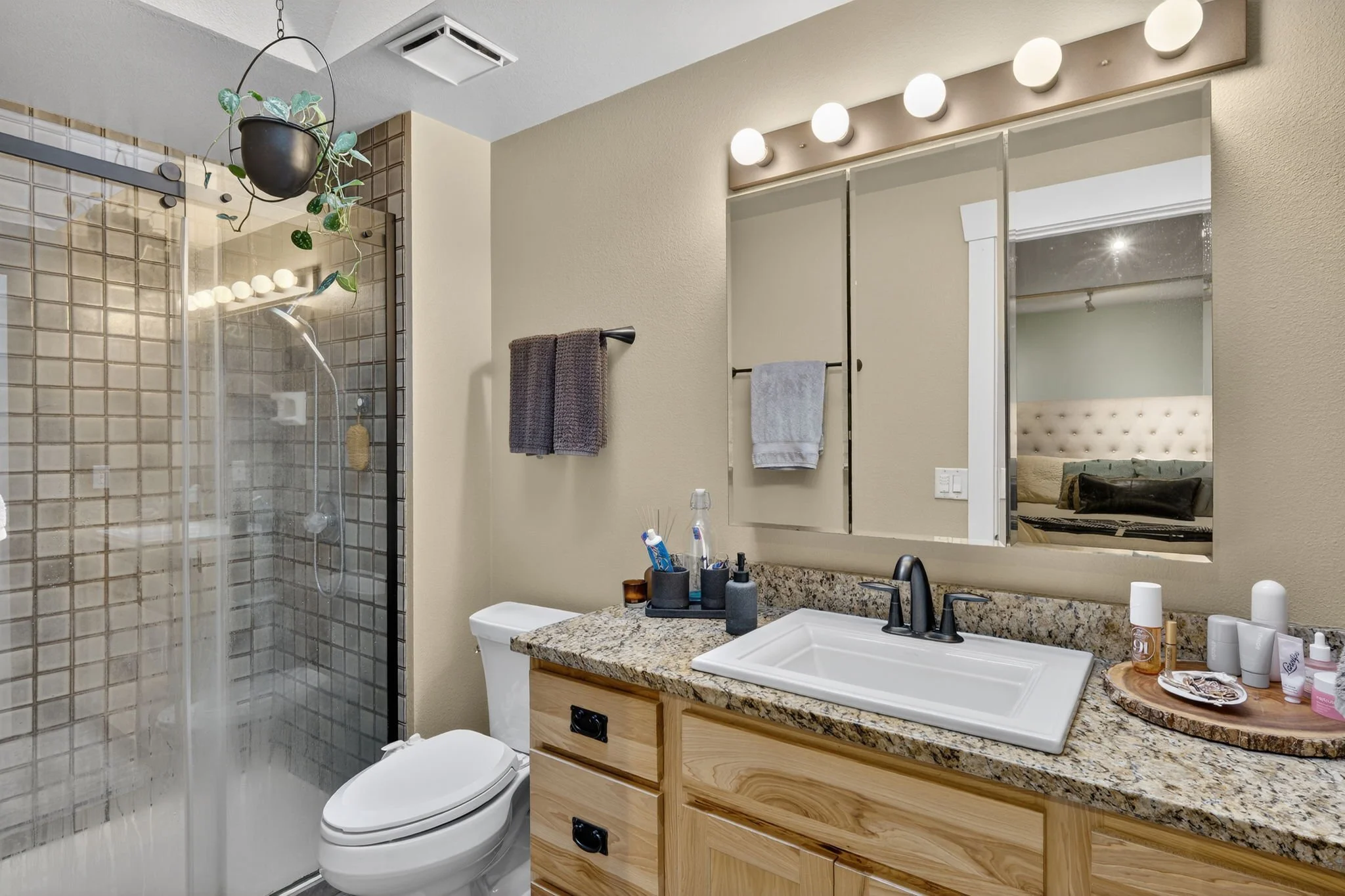 10015 SW 53rd Ave-27.jpg