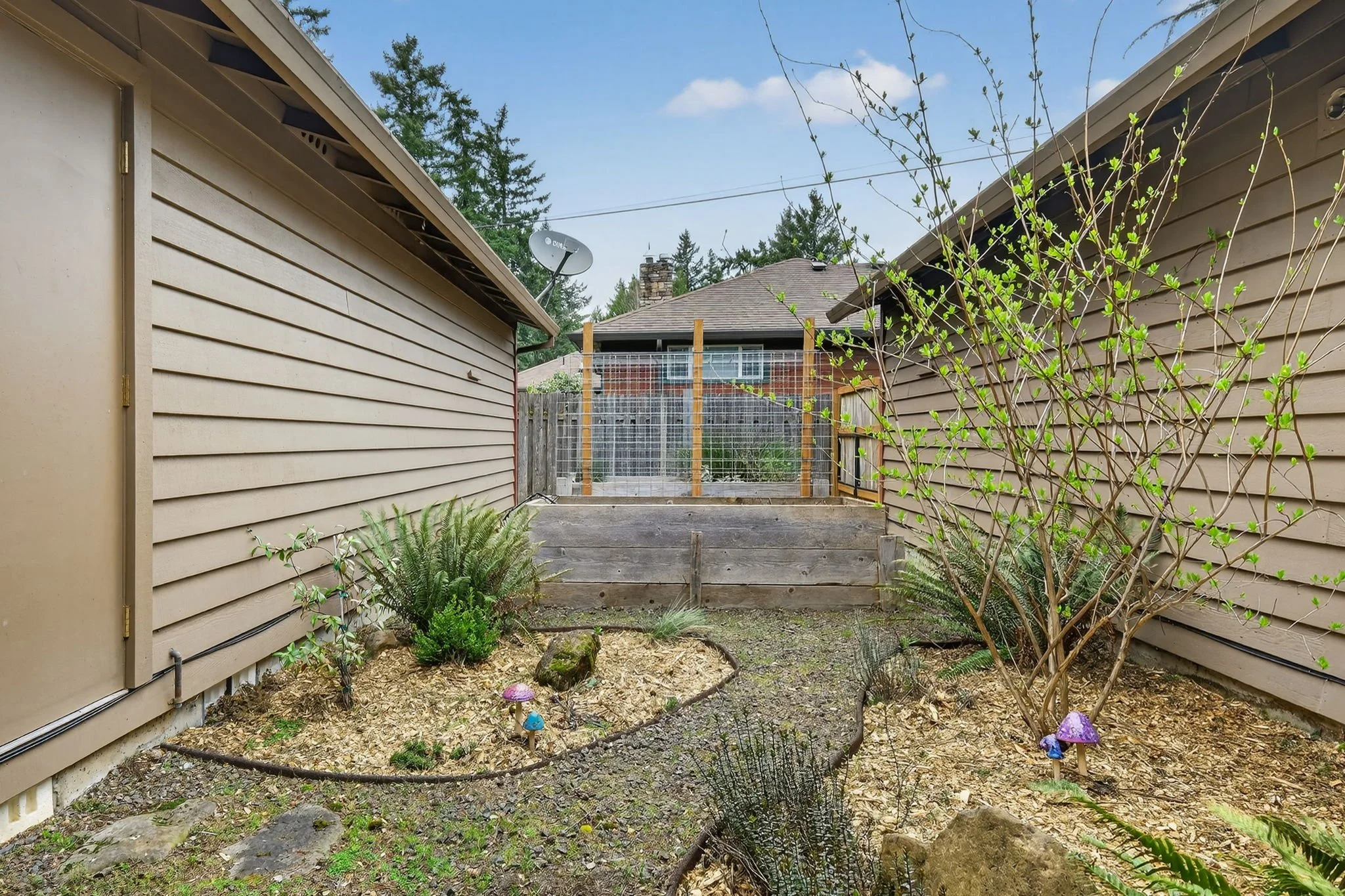 10015 SW 53rd Ave-44.jpg