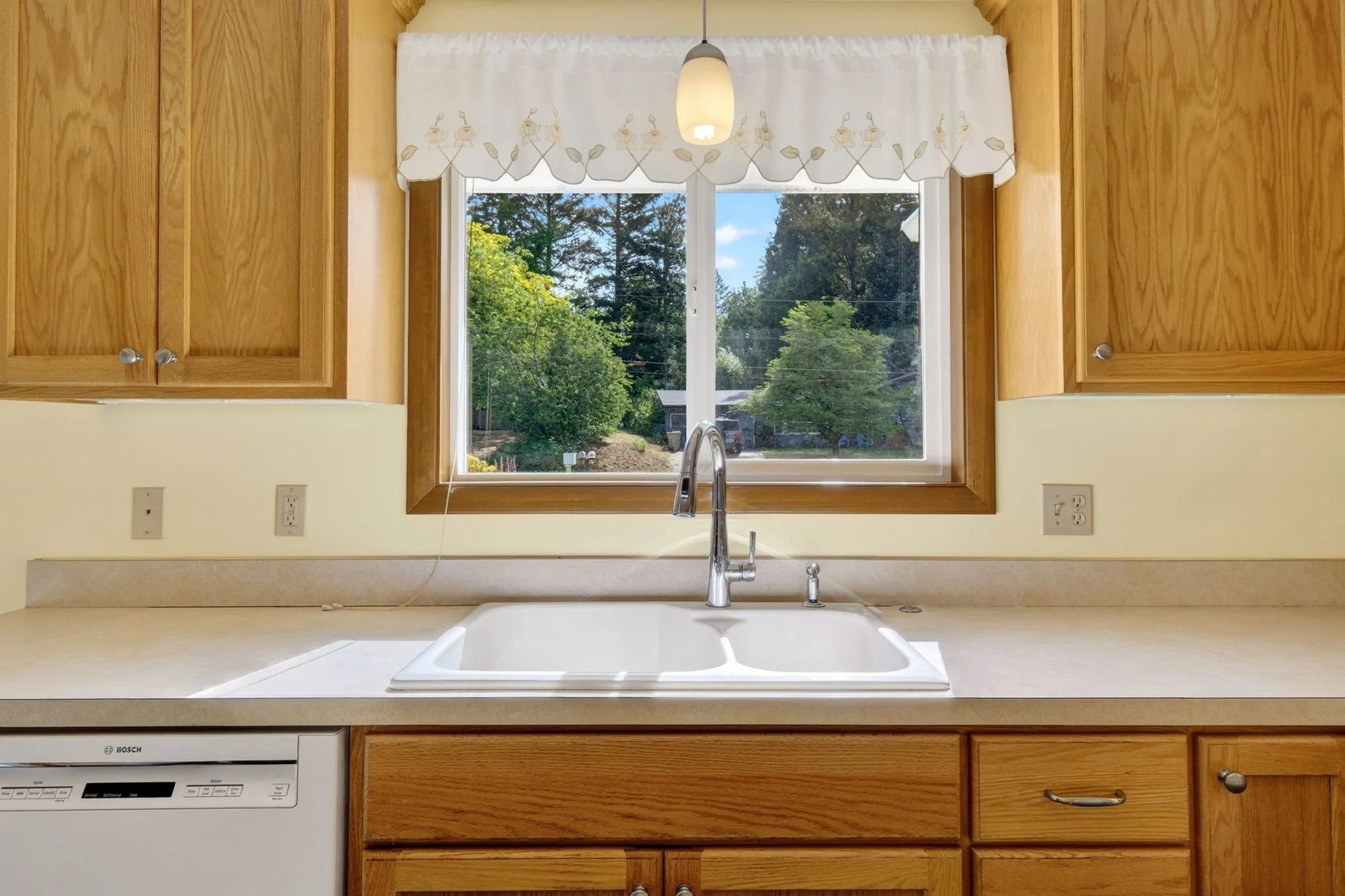 1685 SW 87th Ave-16.jpg