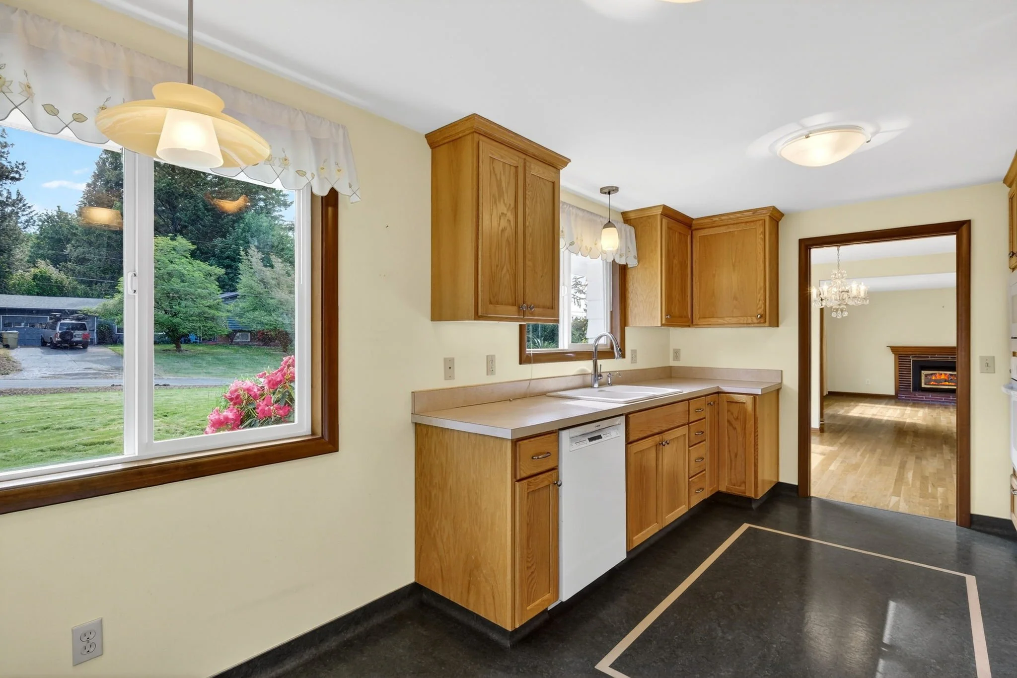 1685 SW 87th Ave-17.jpg