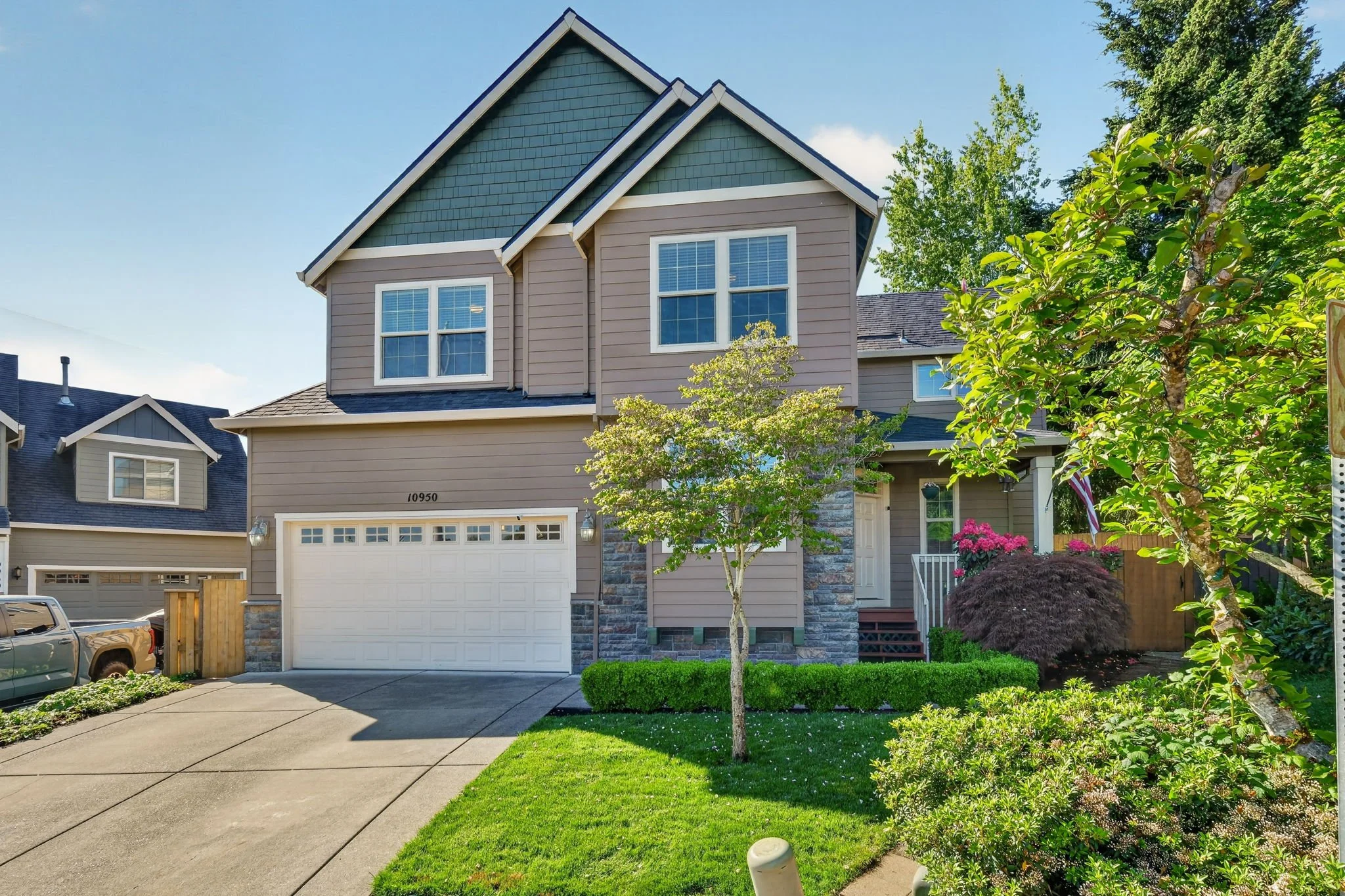 10950 NW Cami Pl-3.jpg