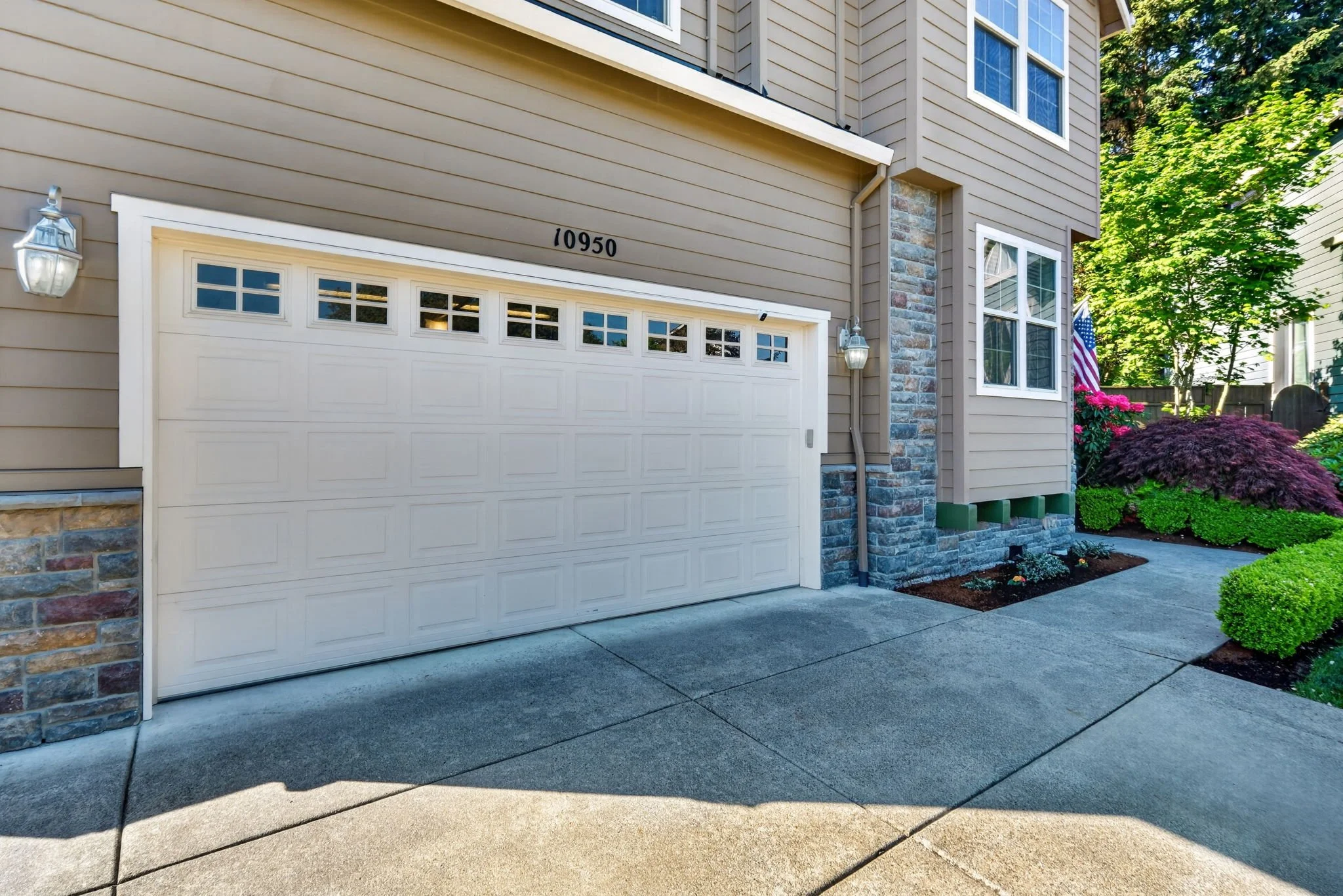 10950 NW Cami Pl-6.jpg
