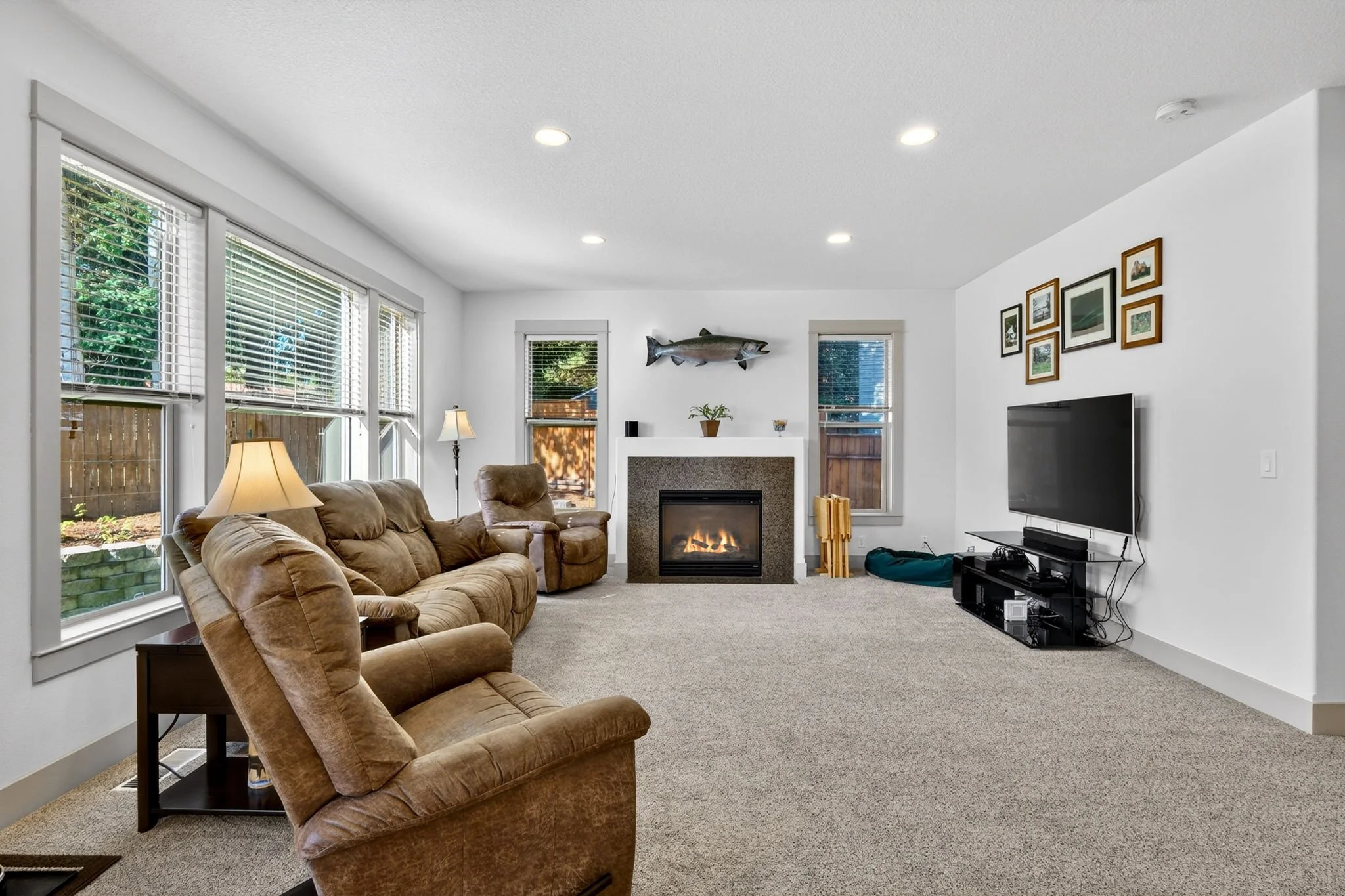 10950 NW Cami Pl-17.jpg