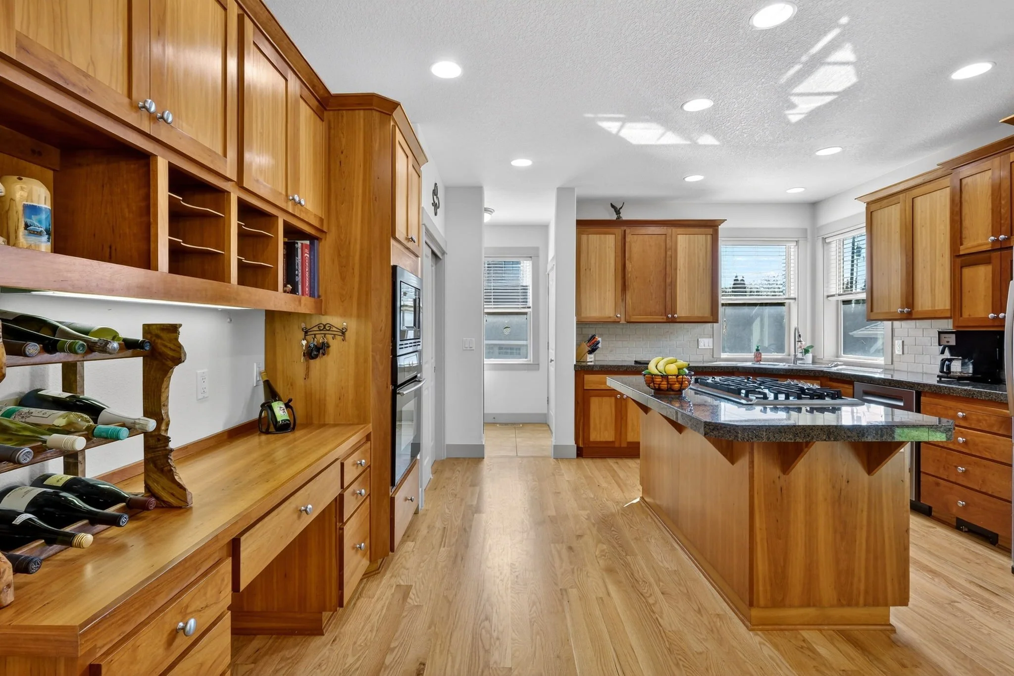 10950 NW Cami Pl-23.jpg