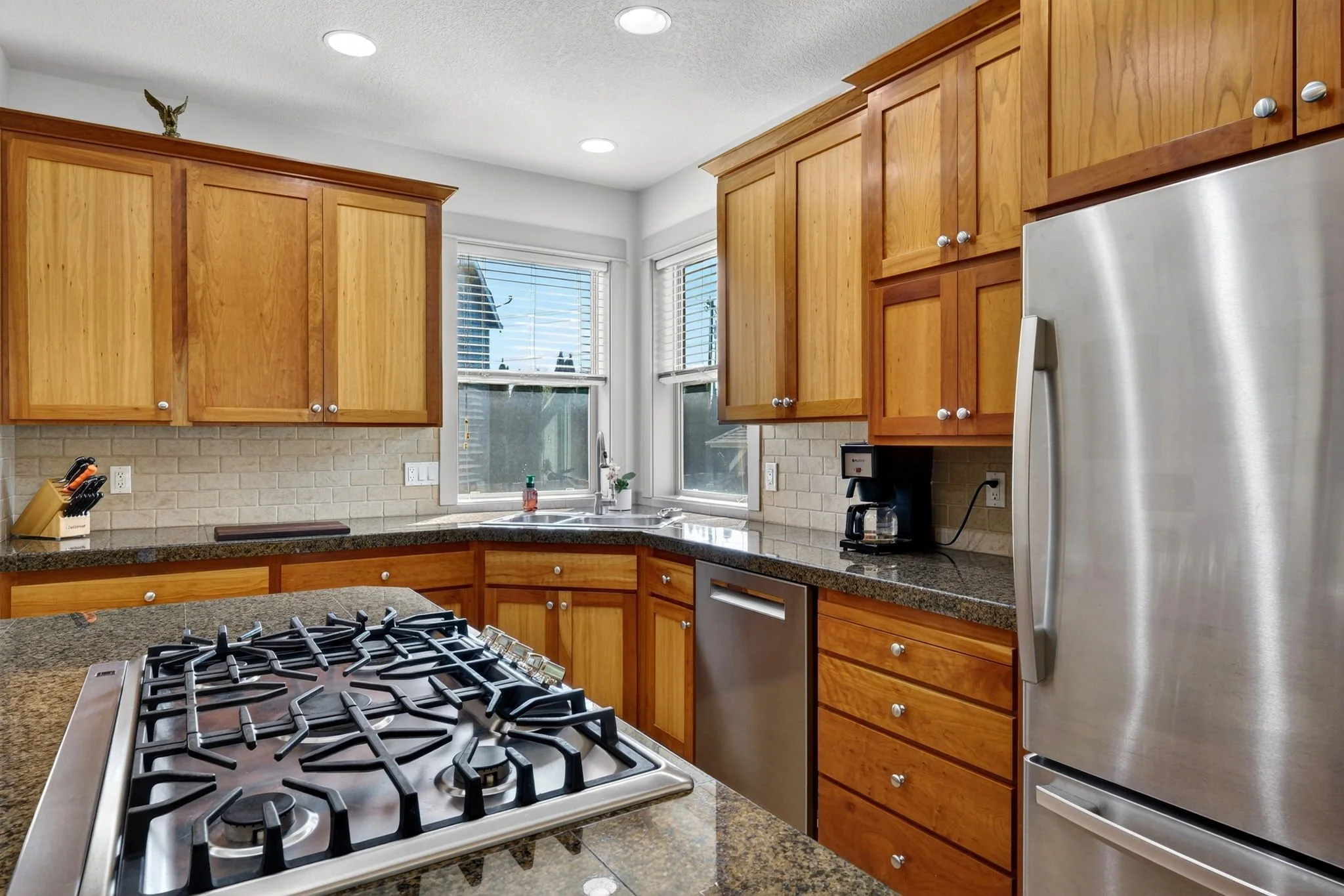 10950 NW Cami Pl-25.jpg
